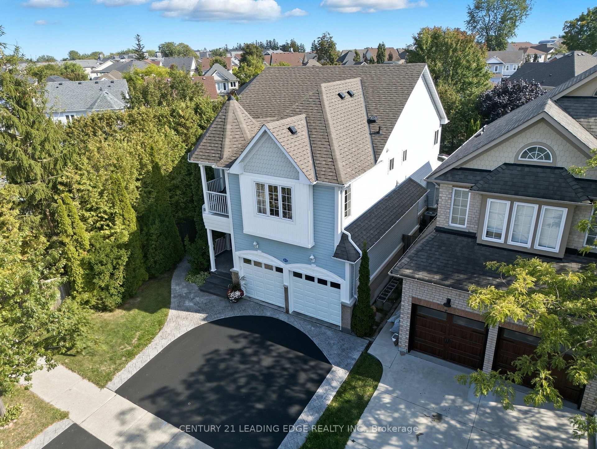 Photo 4 of 61 Scadding Avenue, Whitby, Port Whitby — HOMEH