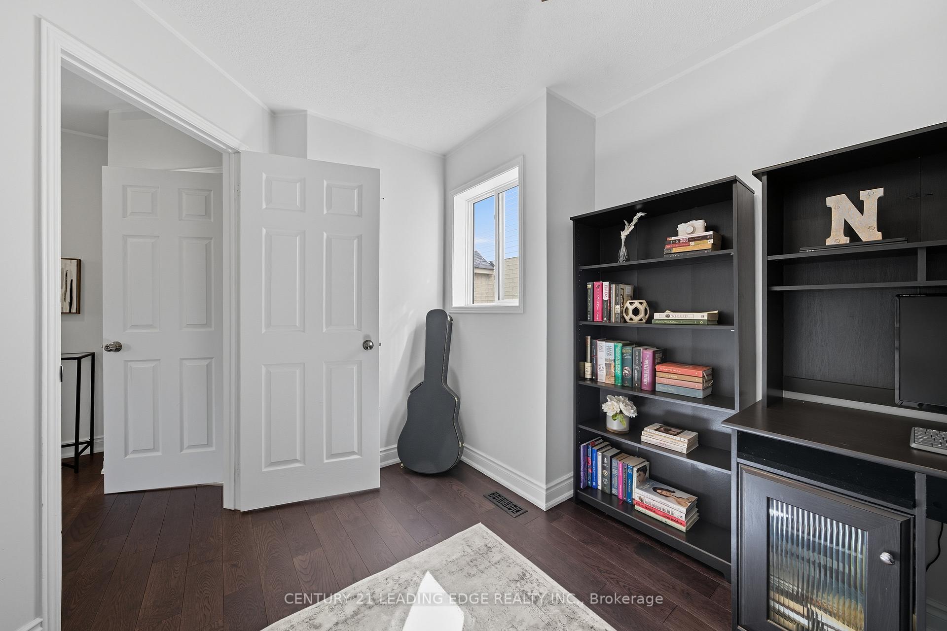 Photo 14 of 61 Scadding Avenue, Whitby, Port Whitby — HOMEH