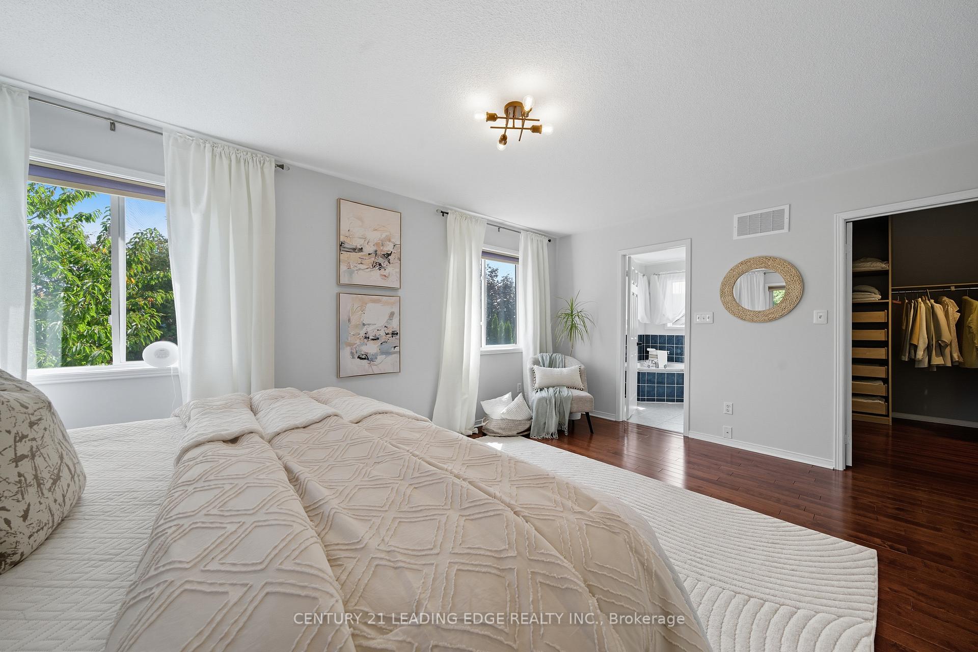 Photo 23 of 61 Scadding Avenue, Whitby, Port Whitby — HOMEH