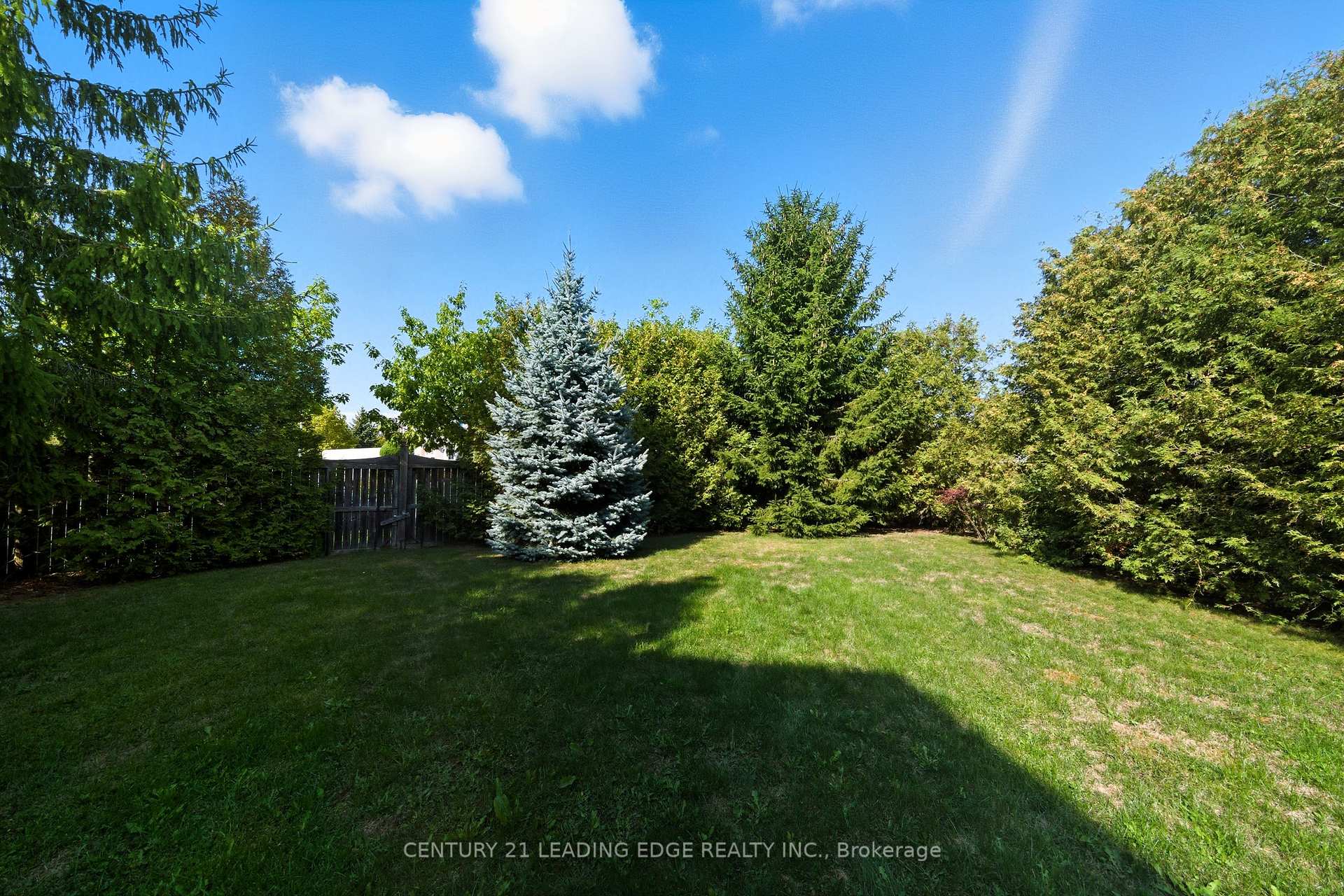 Photo 45 of 61 Scadding Avenue, Whitby, Port Whitby — HOMEH