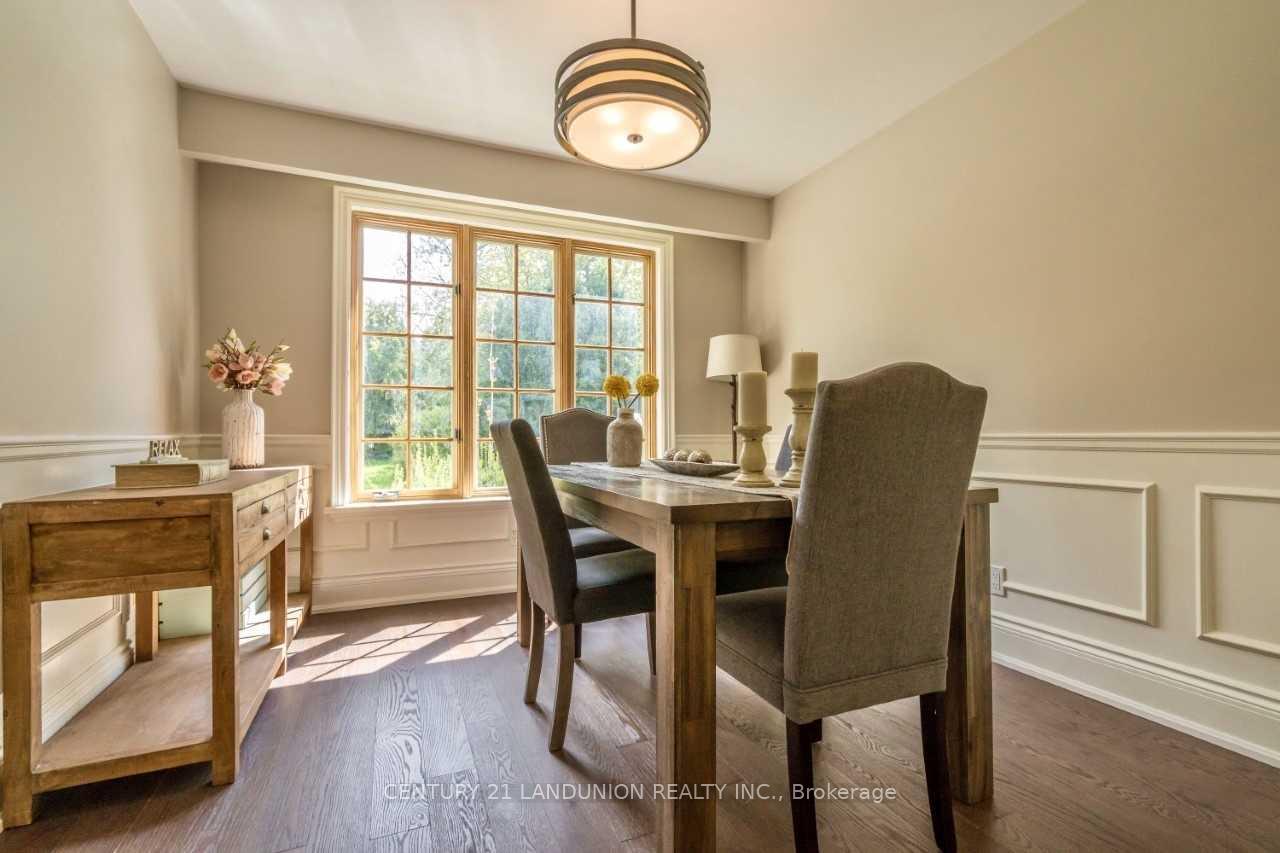 Photo 4 of 71 Stoddart Drive, Aurora, Aurora Highlands — HOMEH