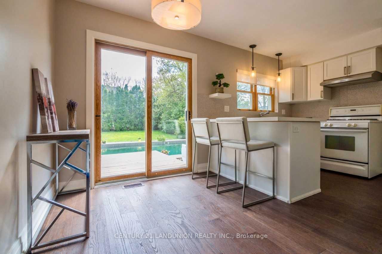 Photo 7 of 71 Stoddart Drive, Aurora, Aurora Highlands — HOMEH