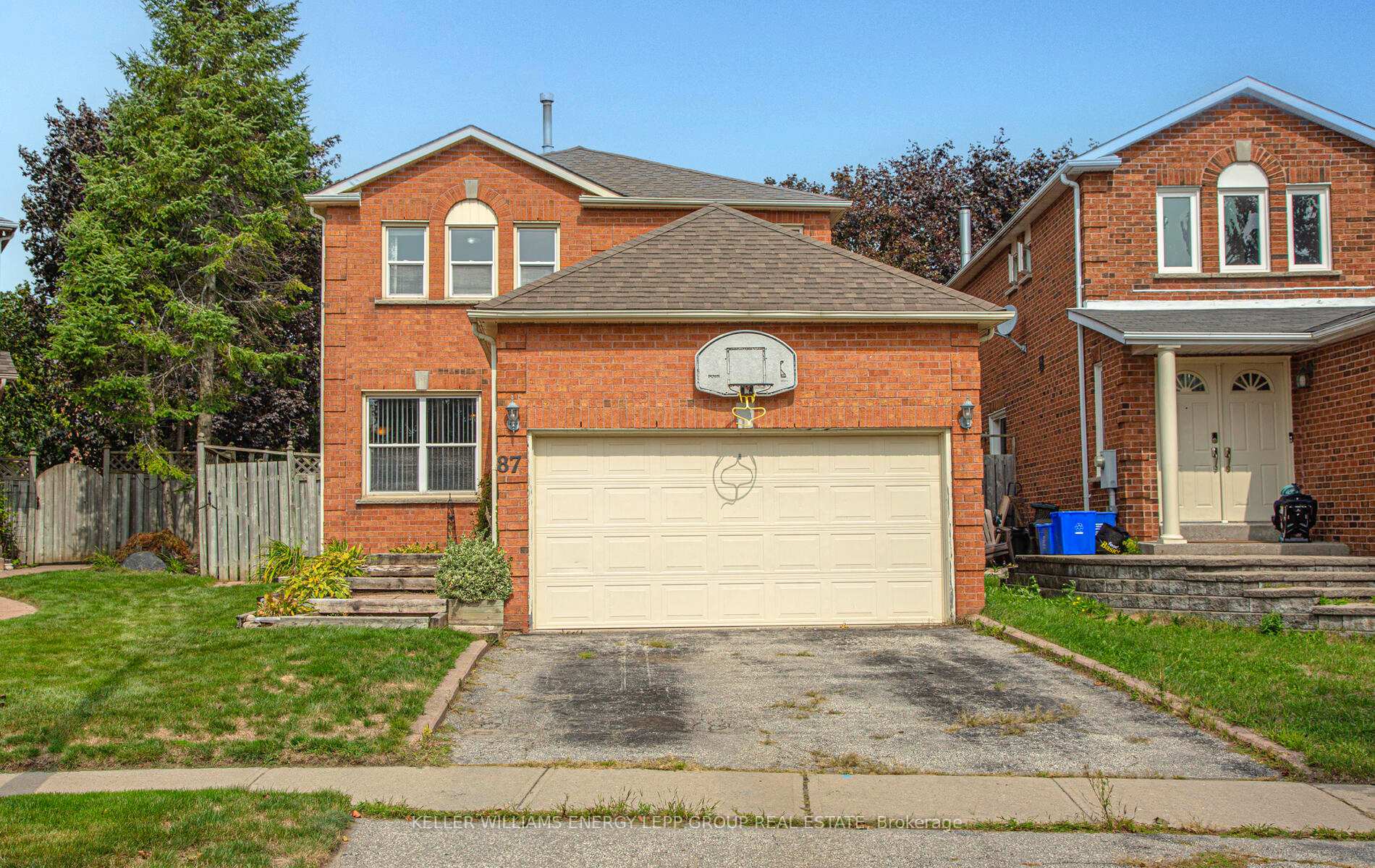 Front of 87 Woodstone Place