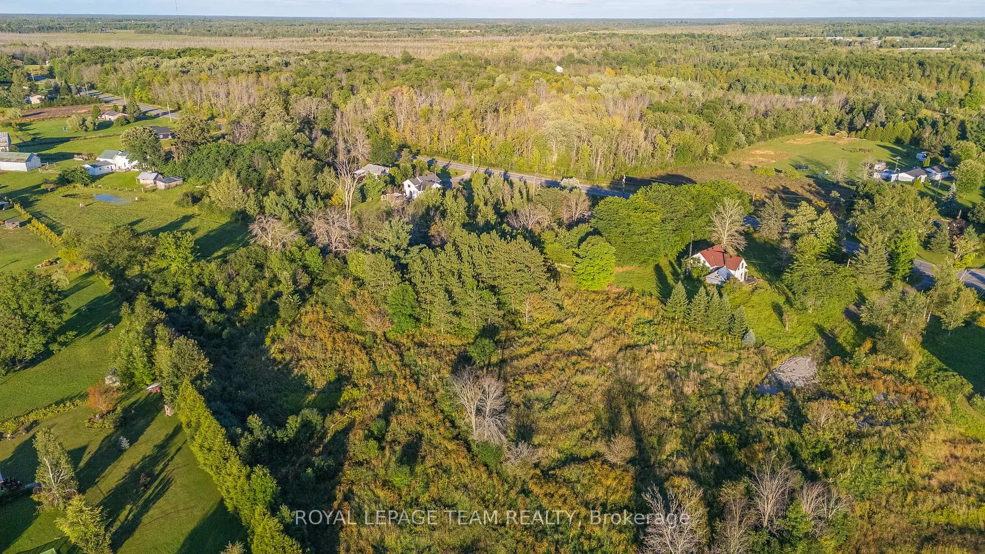 Photo 5 of 1102 Perth Road N, Beckwith, Beckwith Twp — HOMEH