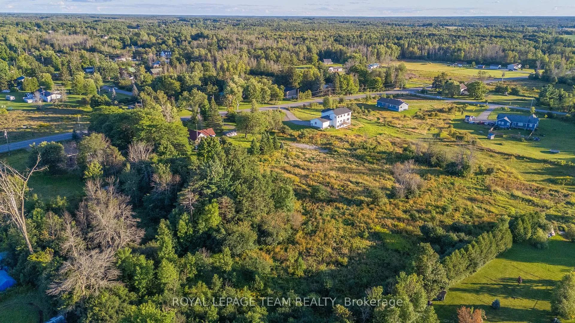 Photo 7 of 1102 Perth Road N, Beckwith, Beckwith Twp — HOMEH