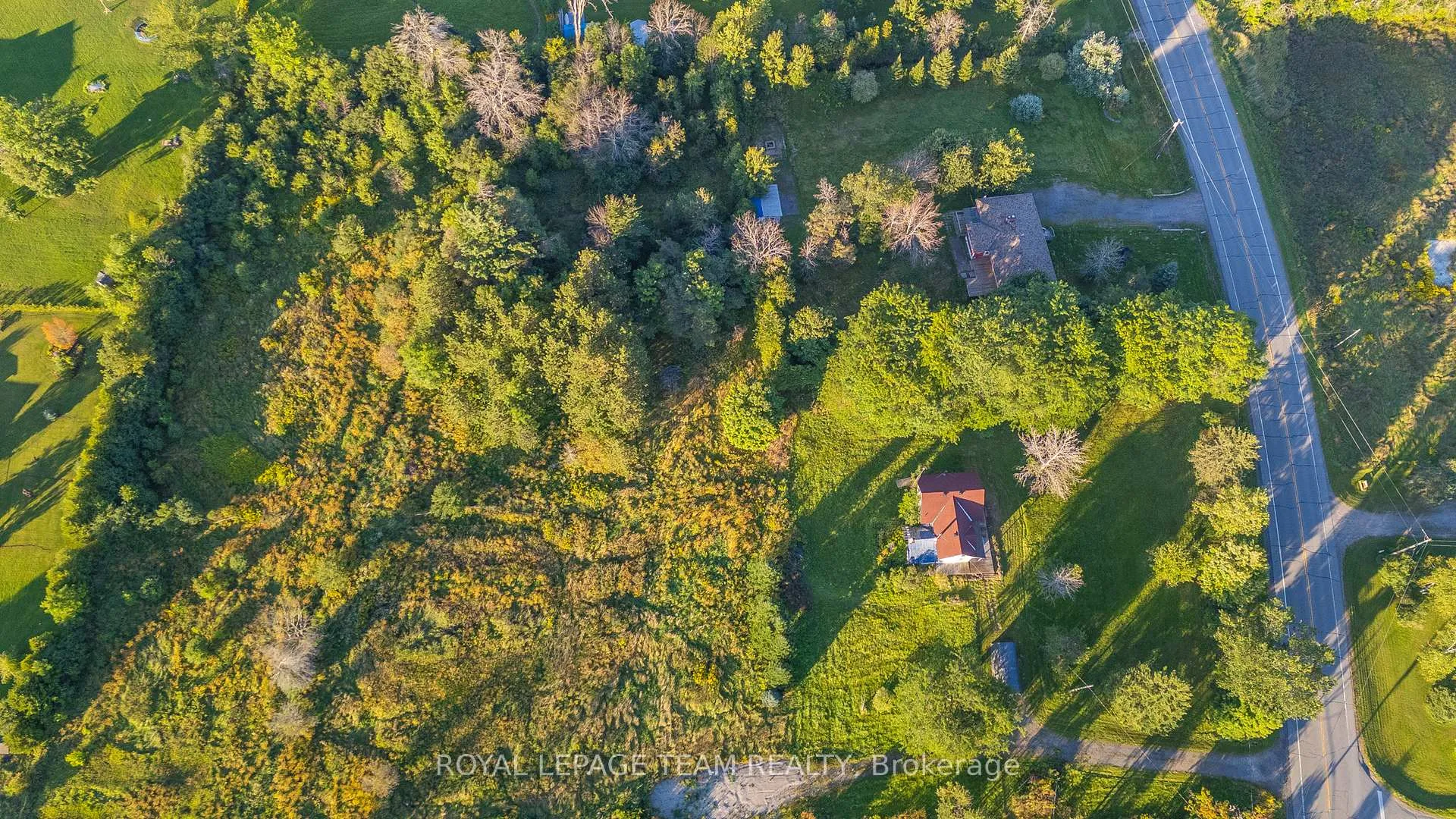 Photo 9 of 1102 Perth Road N, Beckwith, Beckwith Twp — HOMEH