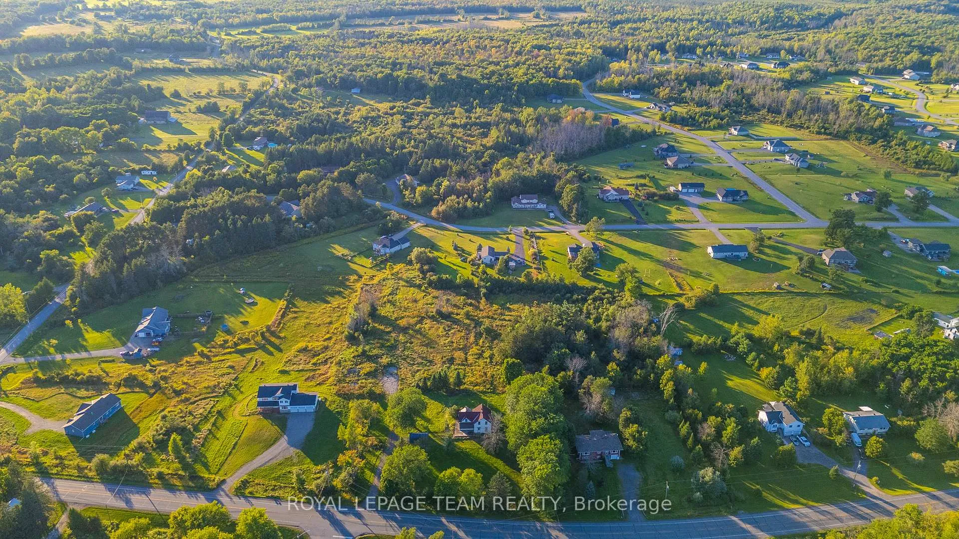 Photo 11 of 1102 Perth Road N, Beckwith, Beckwith Twp — HOMEH