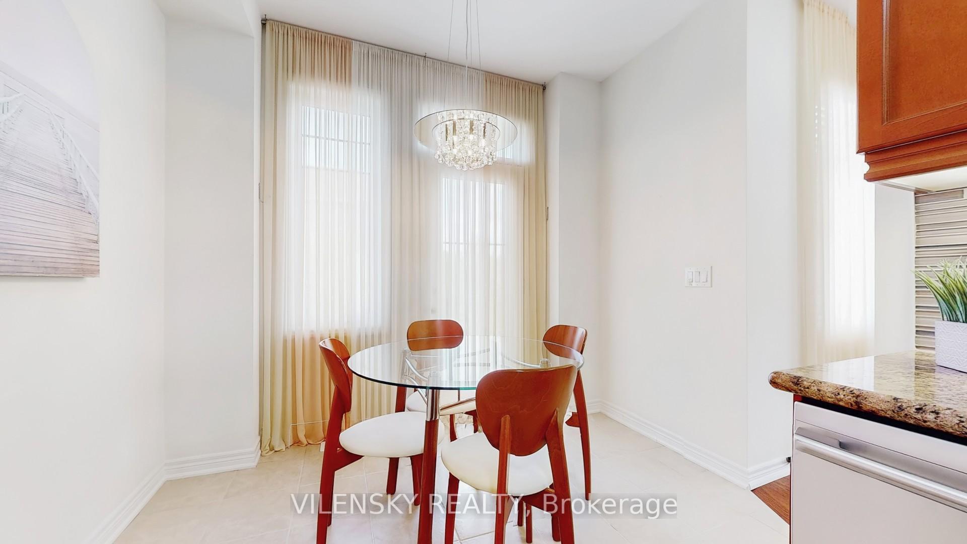 Photo 9 of 29 Elihof Drive, Vaughan, Patterson — HOMEH