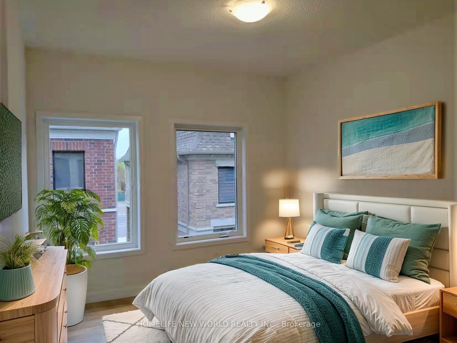 Photo 14 of 63 Seacoasts Circle, Vaughan, Maple — HOMEH