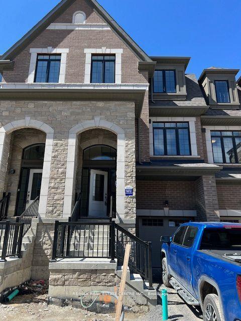 Front of Unit 32, 55 Selfridge Way