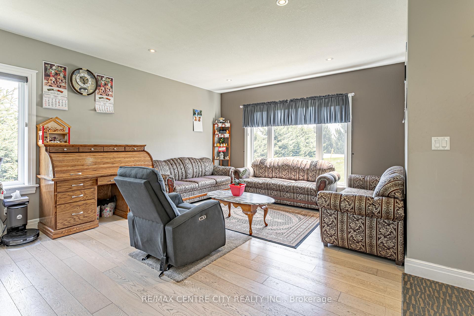 Photo 11 of 53672 Heritage Line E, Bayham, Richmond — HOMEH