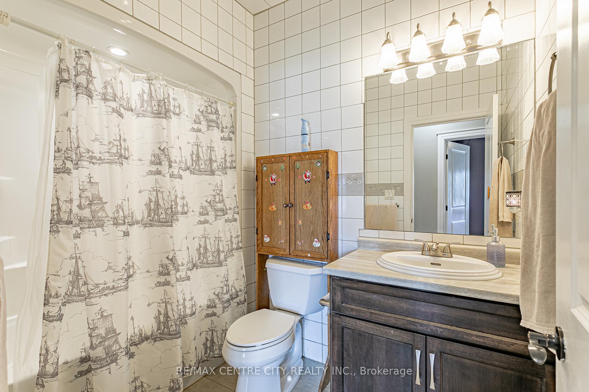 Photo 18 of 53672 Heritage Line E, Bayham, Richmond — HOMEH