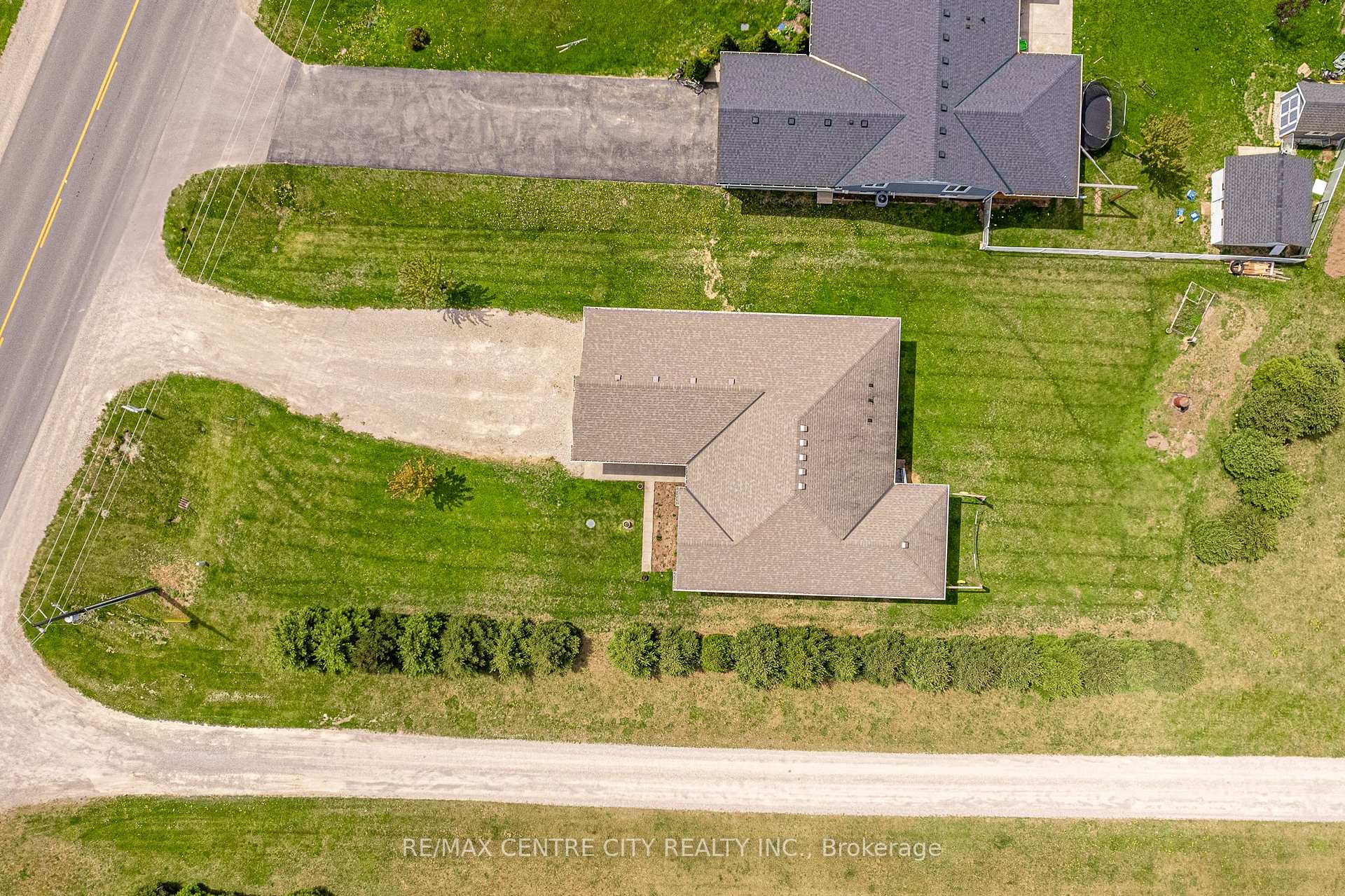 Photo 36 of 53672 Heritage Line E, Bayham, Richmond — HOMEH