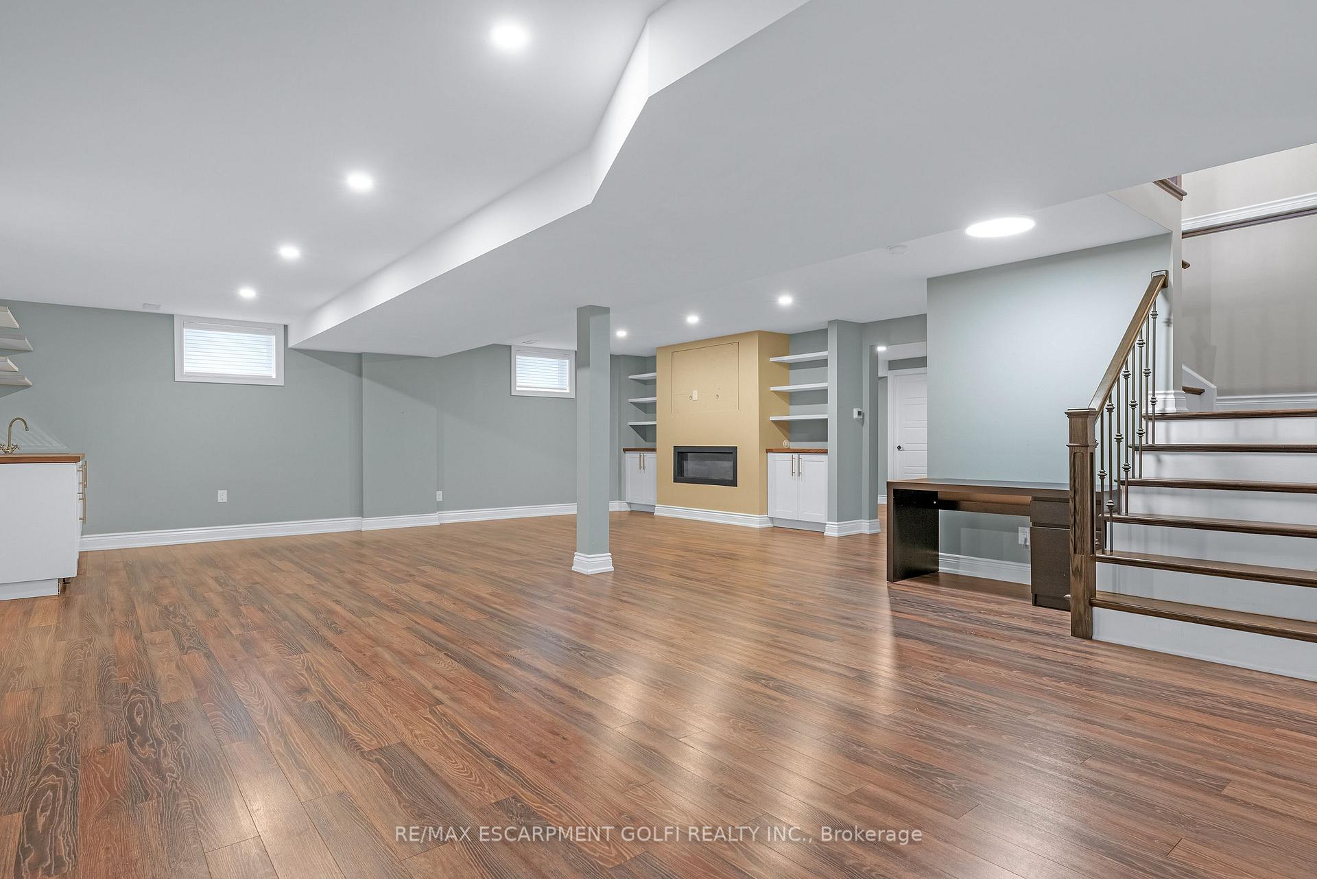 Photo 19 of 140 Creekside Drive, Welland, Coyle Creek — HOMEH