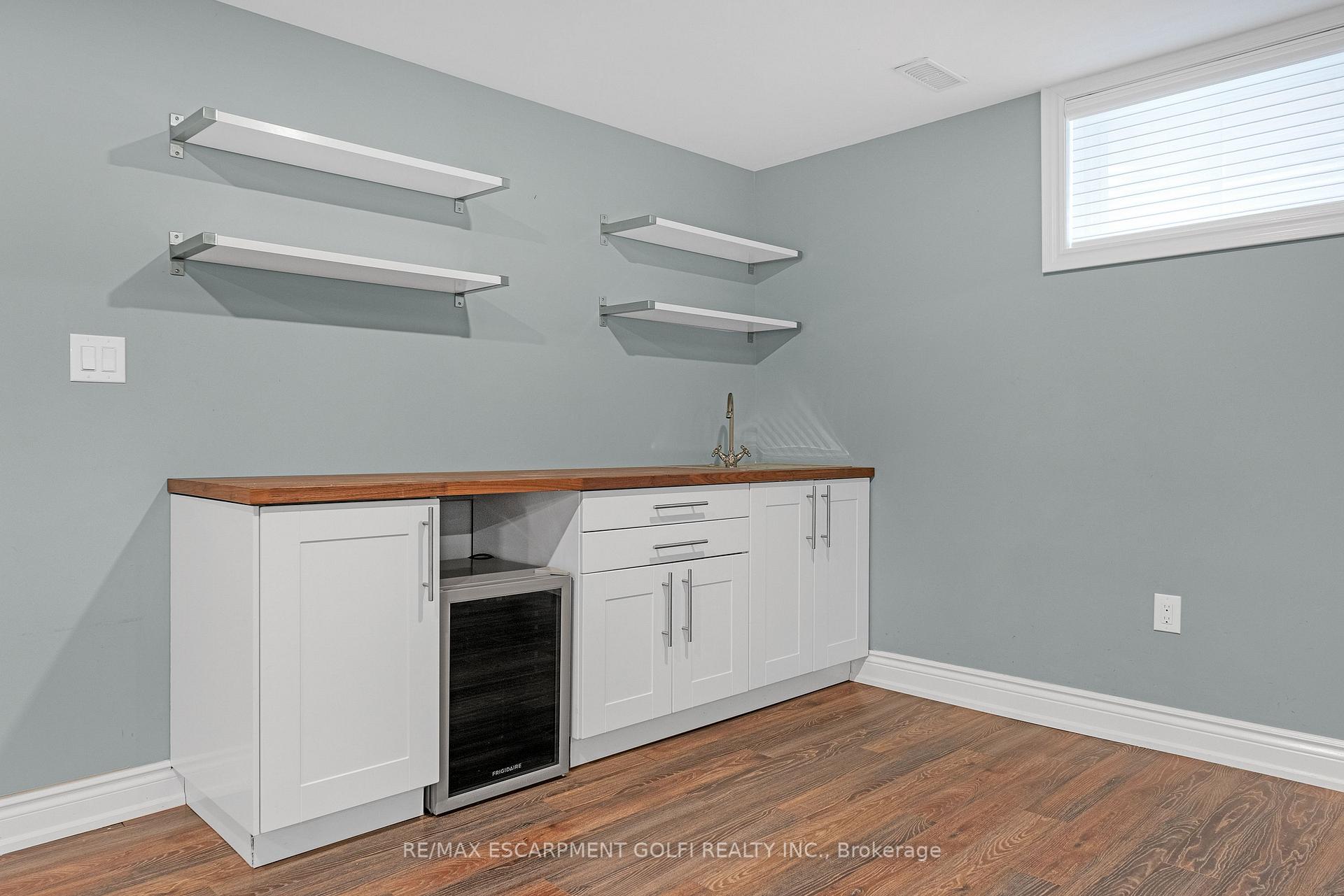 Photo 21 of 140 Creekside Drive, Welland, Coyle Creek — HOMEH