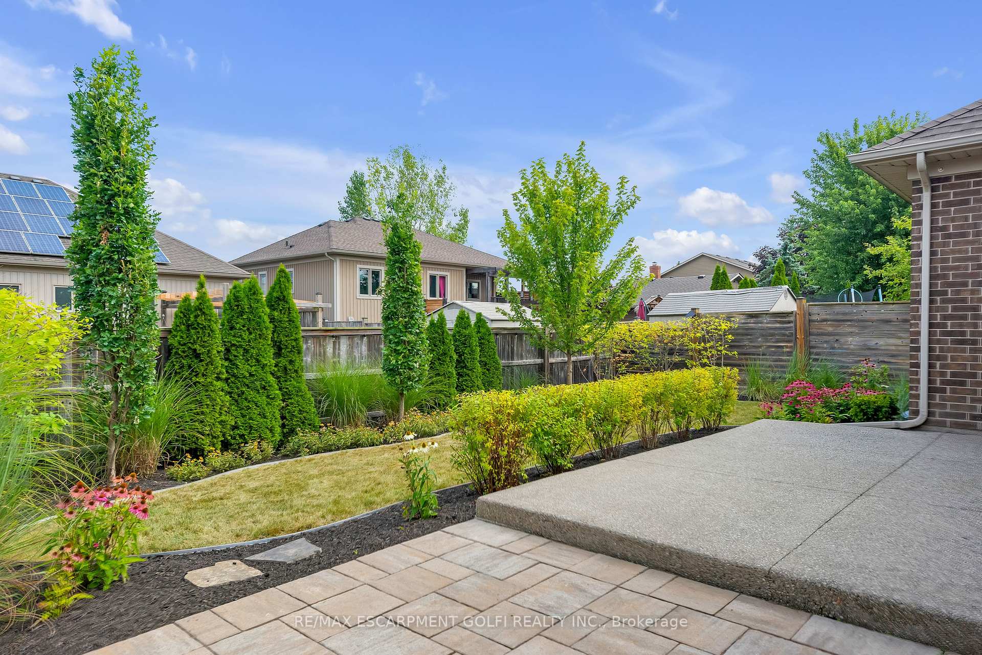 Photo 27 of 140 Creekside Drive, Welland, Coyle Creek — HOMEH