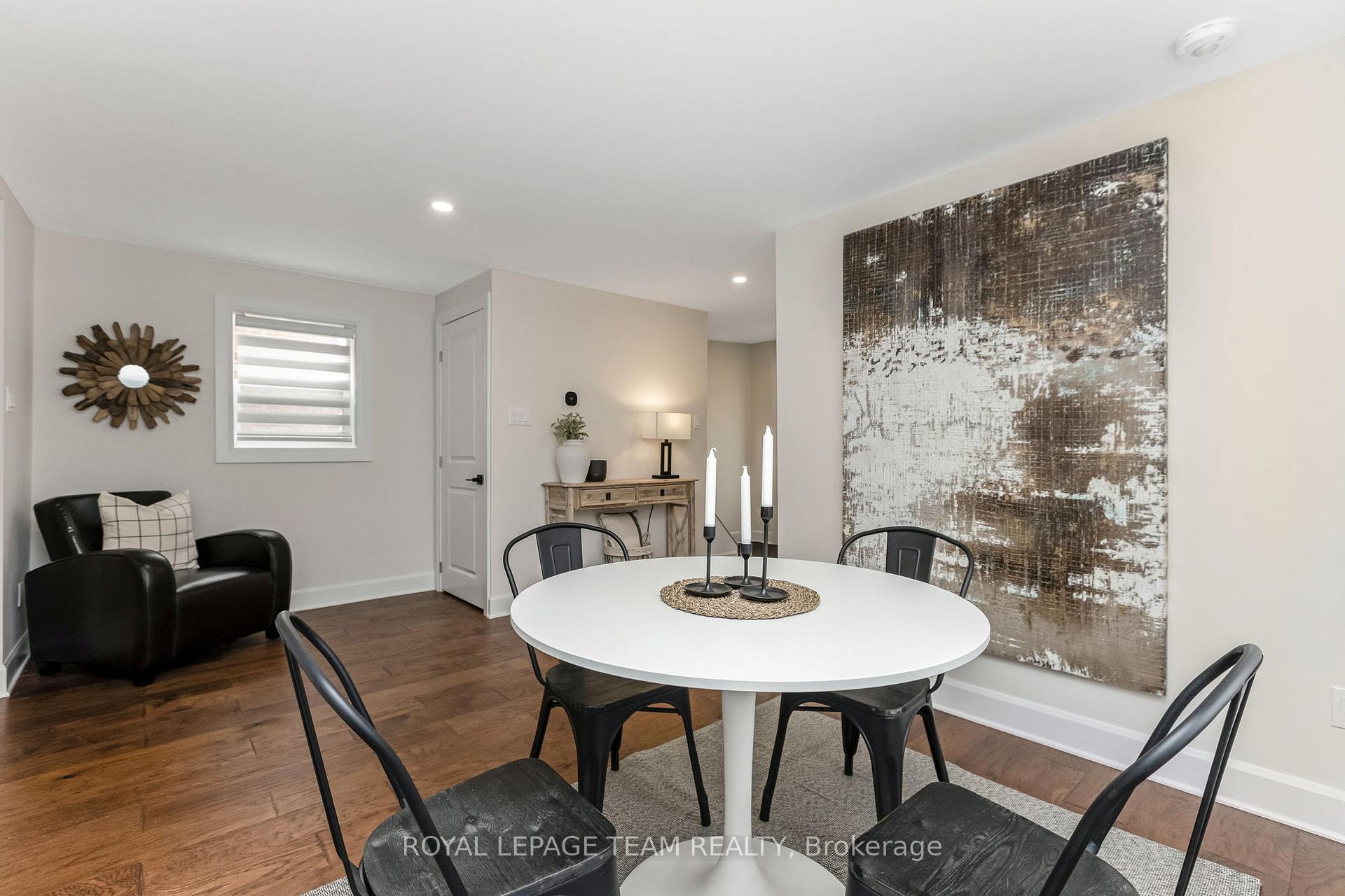 Photo 10 of 35 Edward Street S, Arnprior — HOMEH