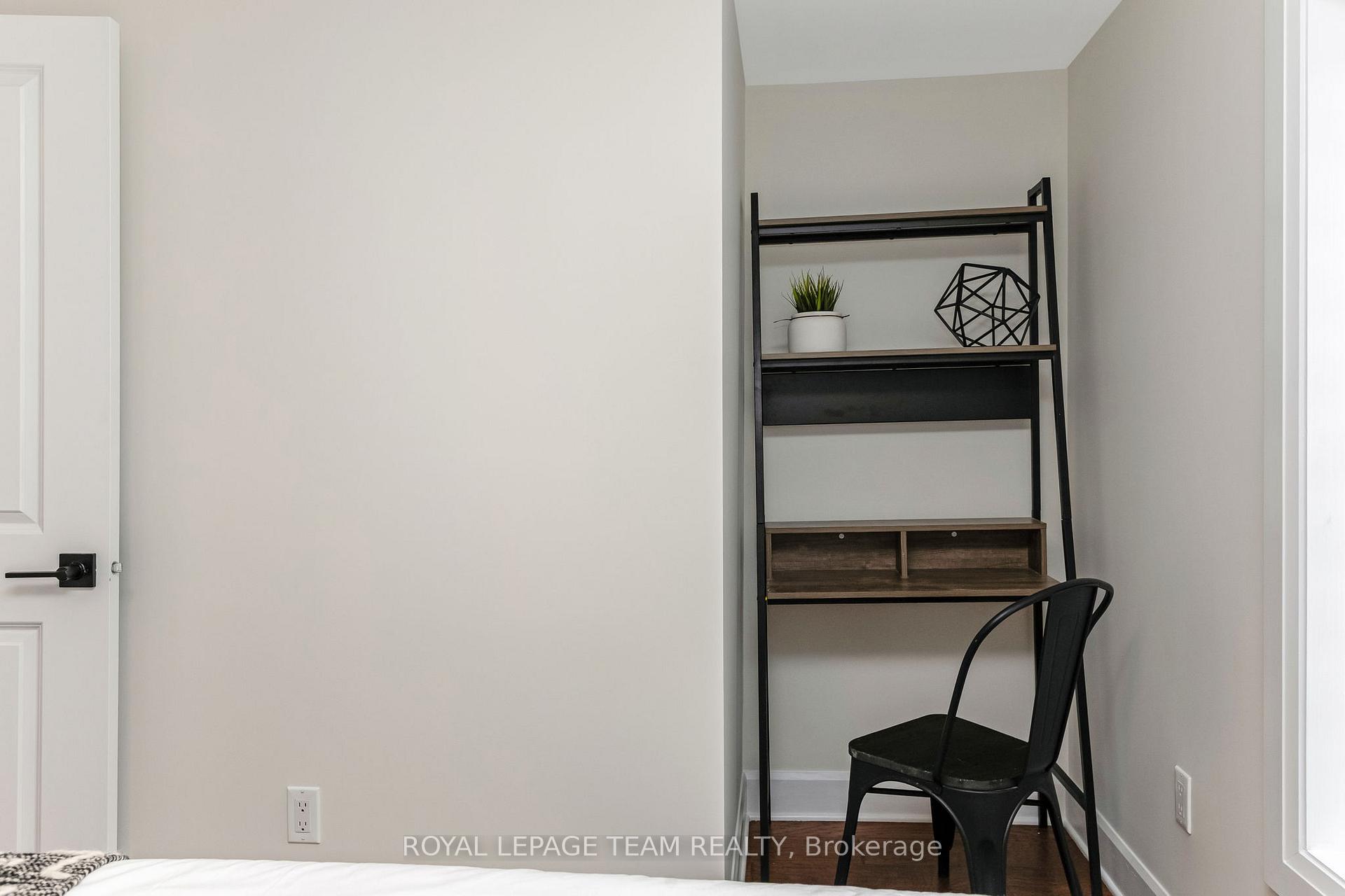Photo 47 of 35 Edward Street S, Arnprior — HOMEH