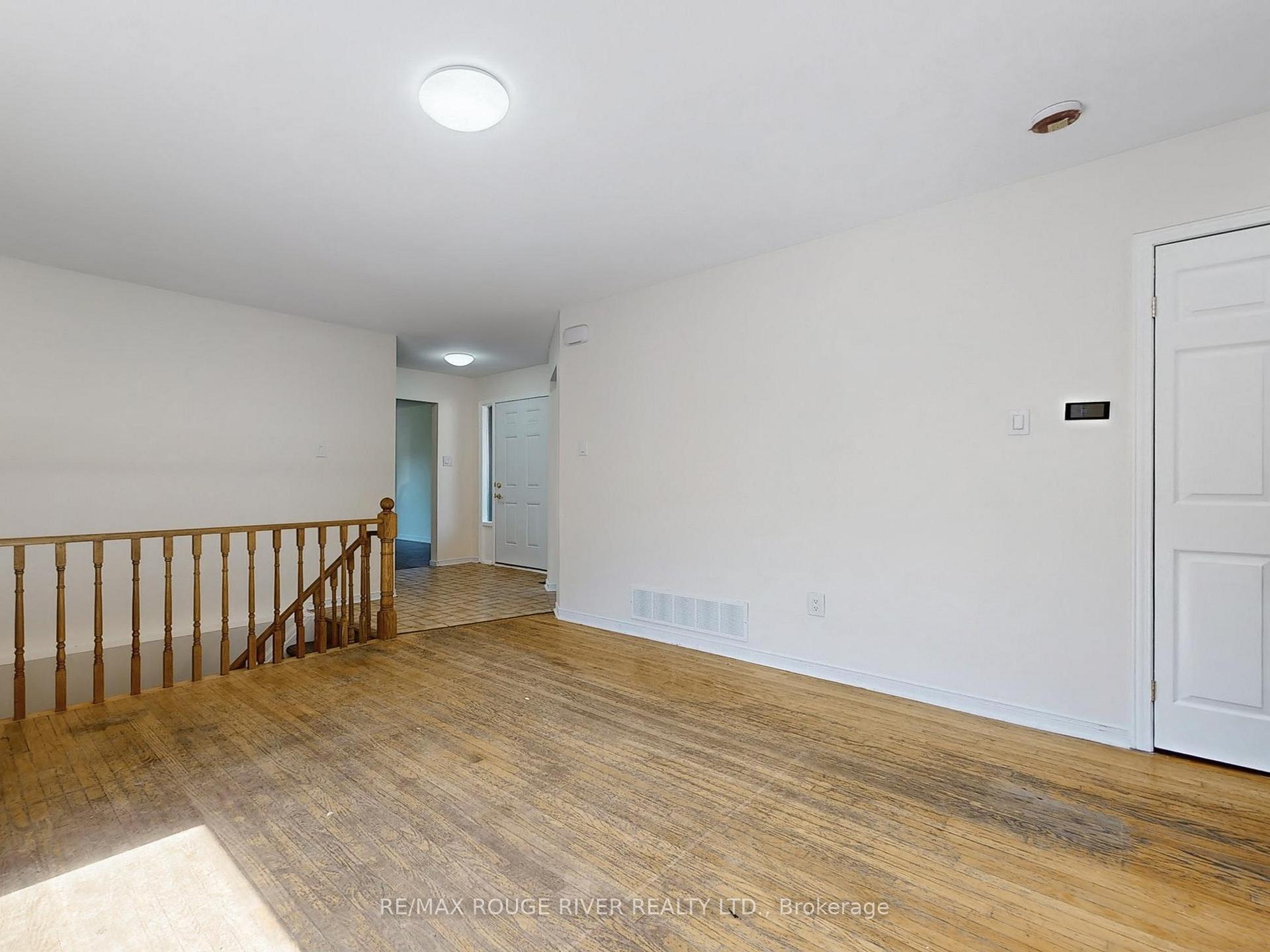 Photo 6 of 31 Delaney Drive, Ajax, Central West — HOMEH
