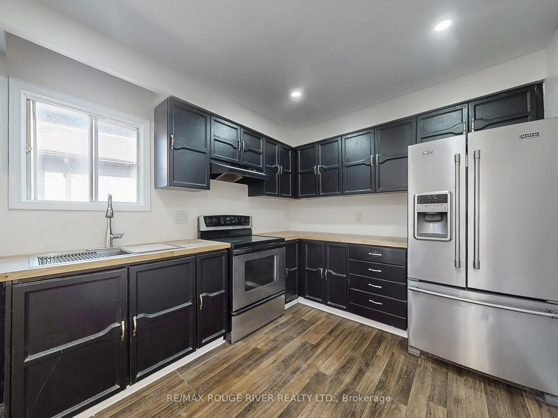 Photo 7 of 31 Delaney Drive, Ajax, Central West — HOMEH