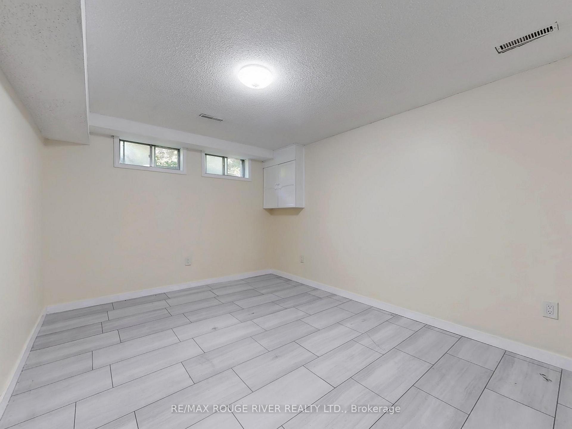 Photo 27 of 31 Delaney Drive, Ajax, Central West — HOMEH