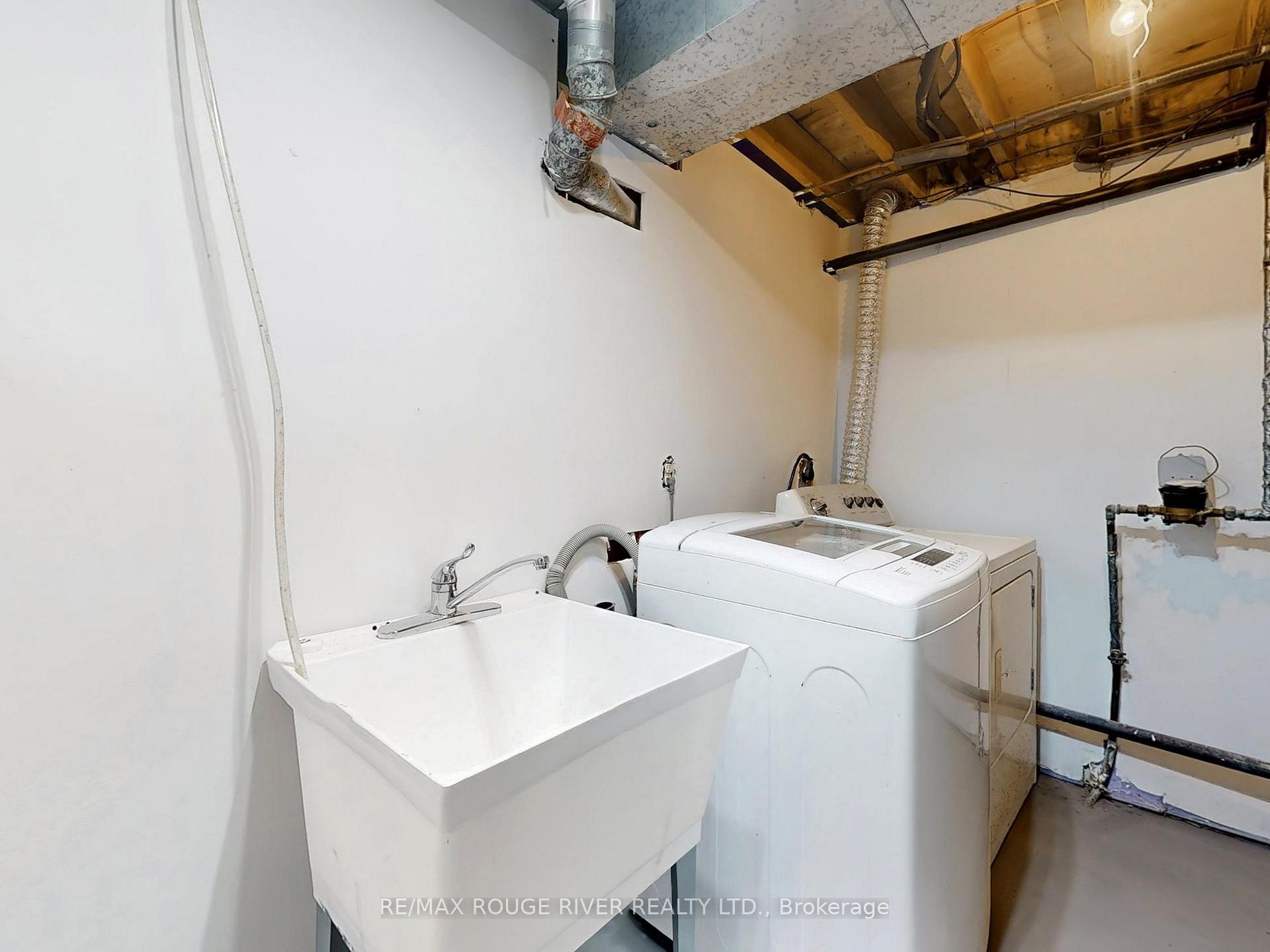 Photo 21 of 31 Delaney Drive, Ajax, Central West — HOMEH