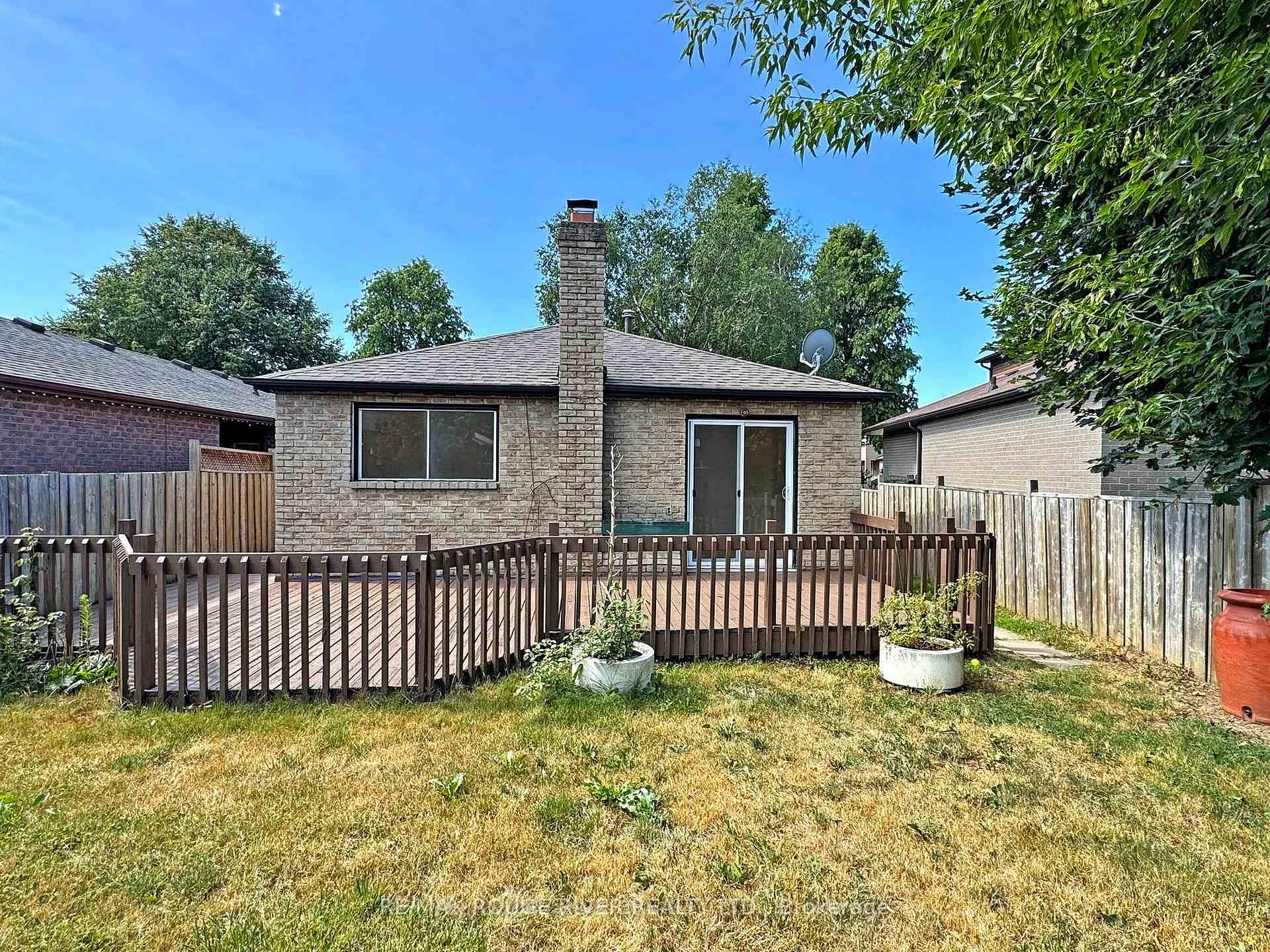 Photo 28 of 31 Delaney Drive, Ajax, Central West — HOMEH
