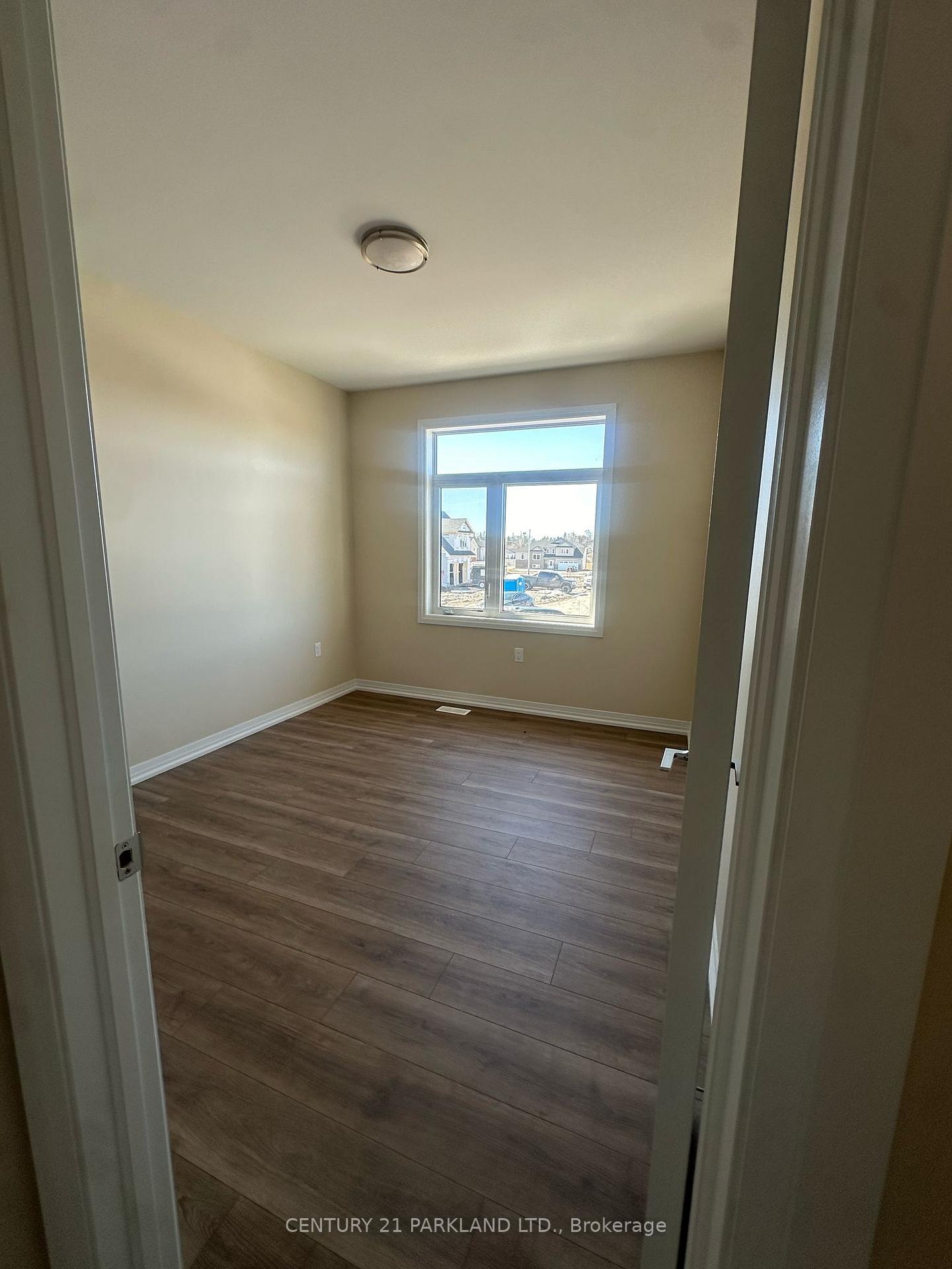 Photo 13 of 50 Summit Crescent, Belleville, Belleville Ward — HOMEH