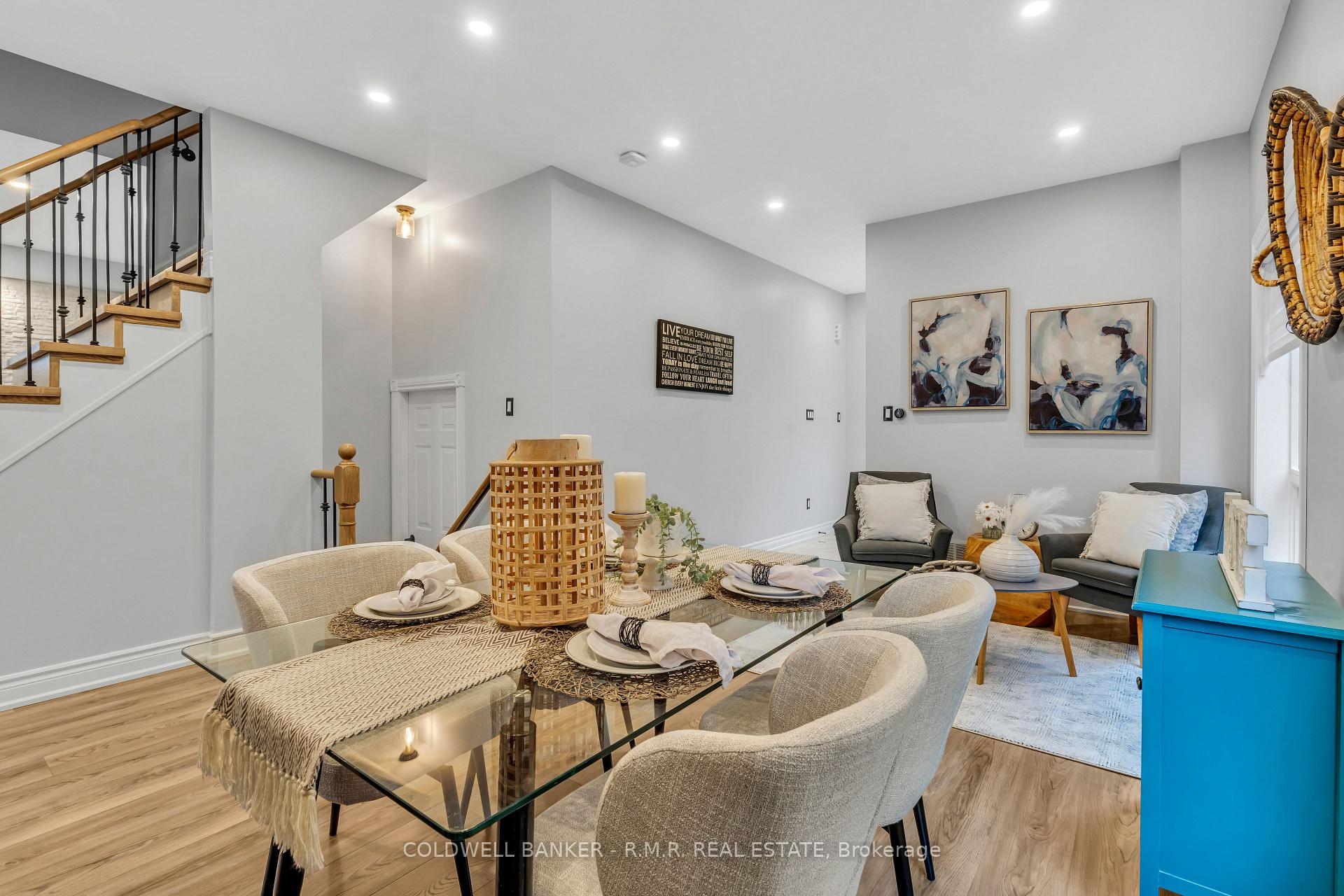Photo 10 of 82 Vipond Road, Whitby, Brooklin — HOMEH