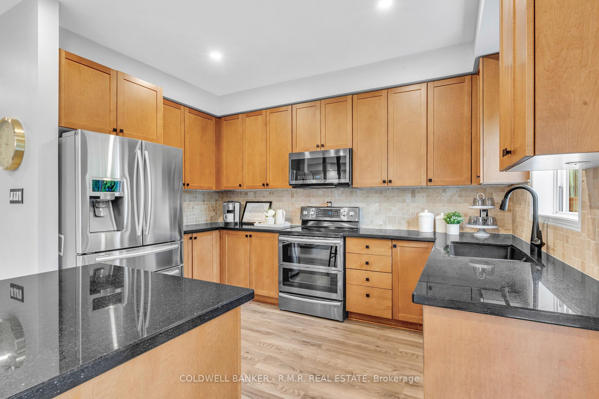Photo 14 of 82 Vipond Road, Whitby, Brooklin — HOMEH