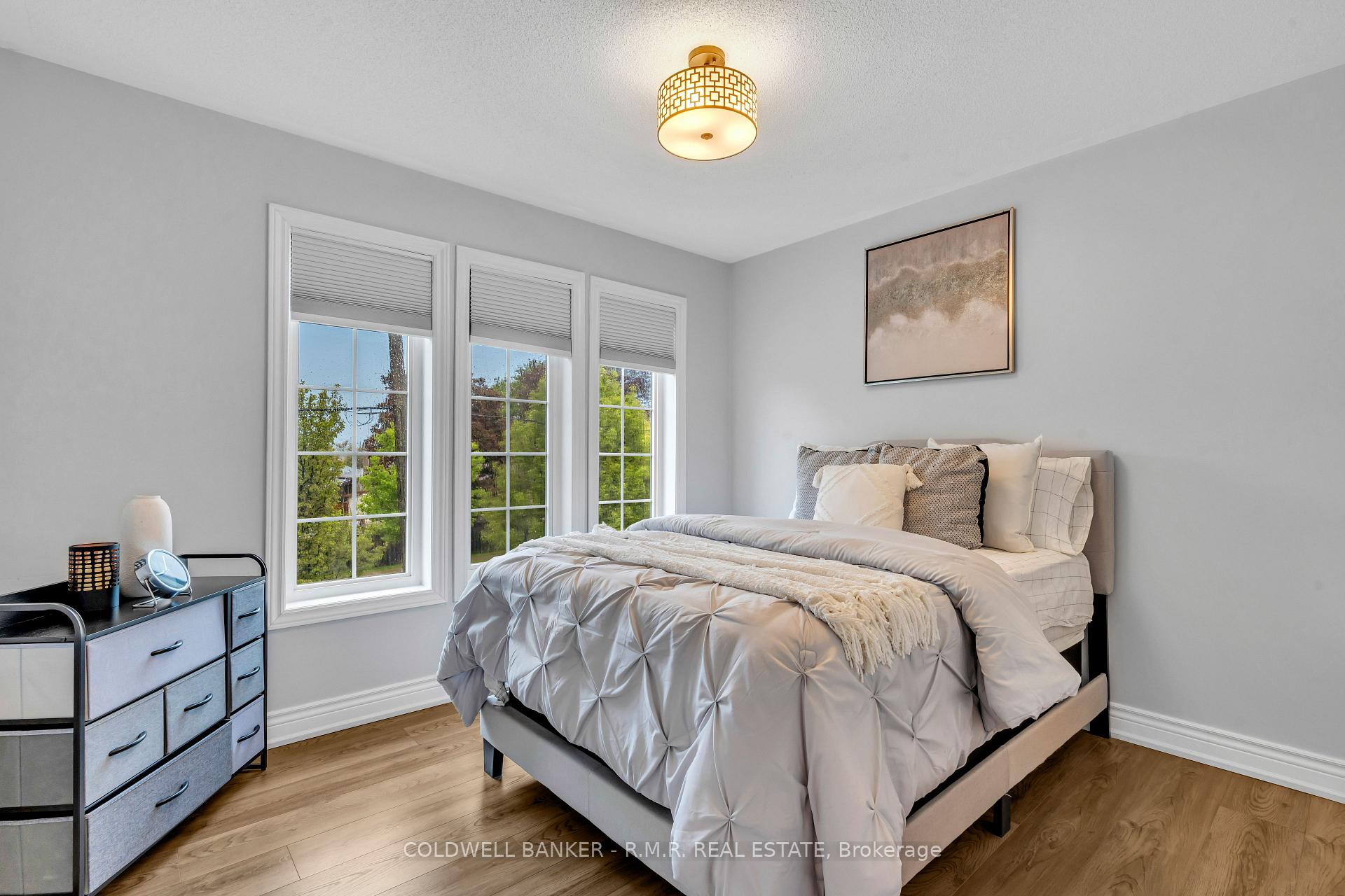 Photo 23 of 82 Vipond Road, Whitby, Brooklin — HOMEH