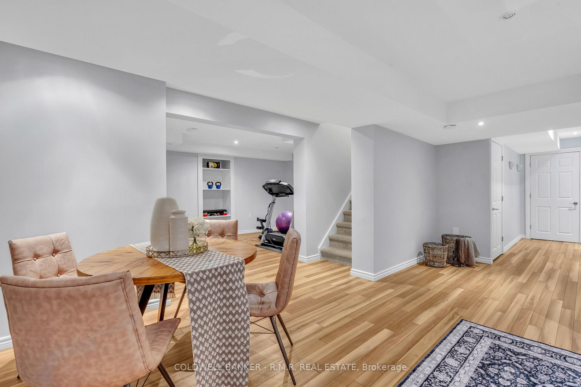 Photo 27 of 82 Vipond Road, Whitby, Brooklin — HOMEH