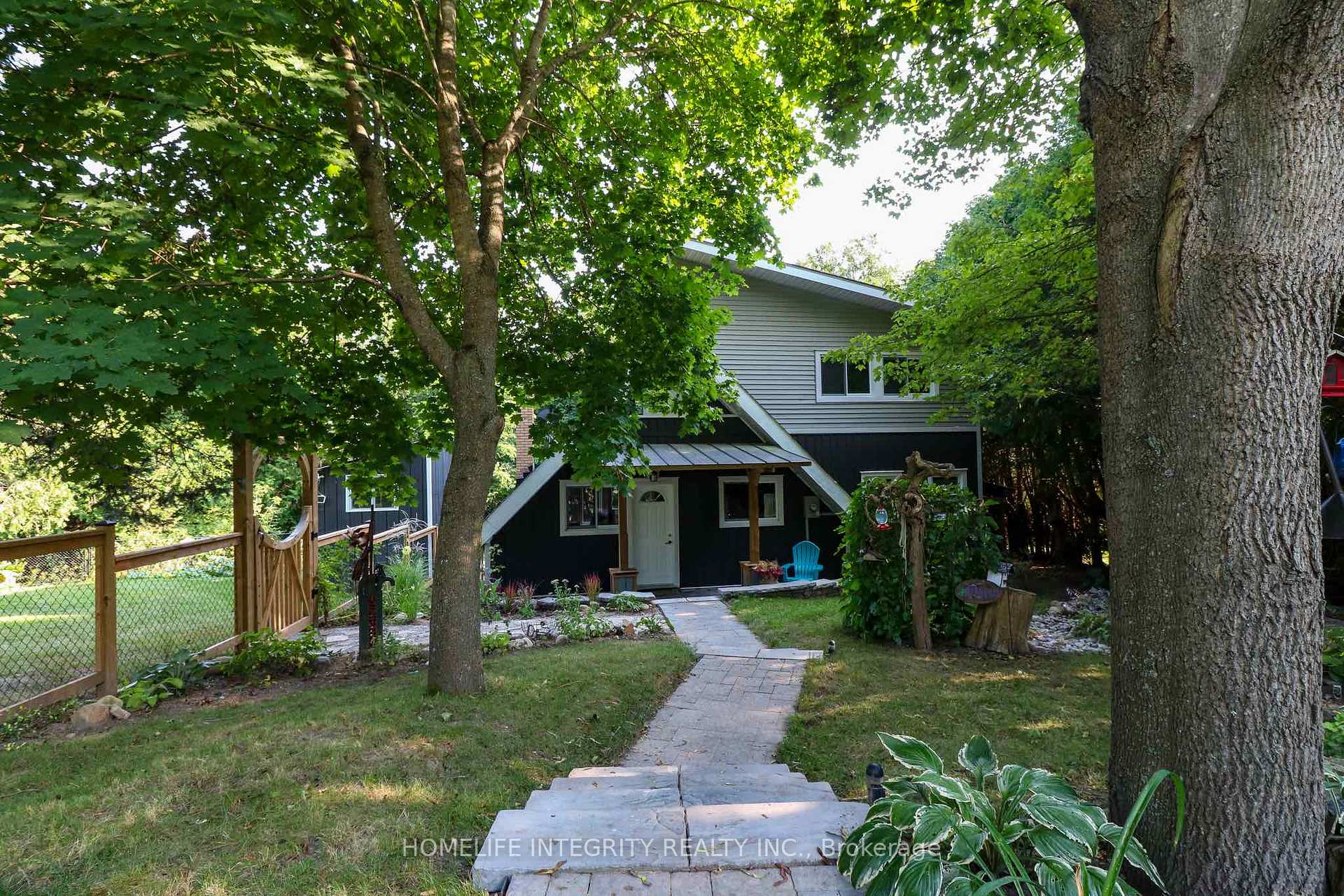 Front of 9051 Boyne River Road