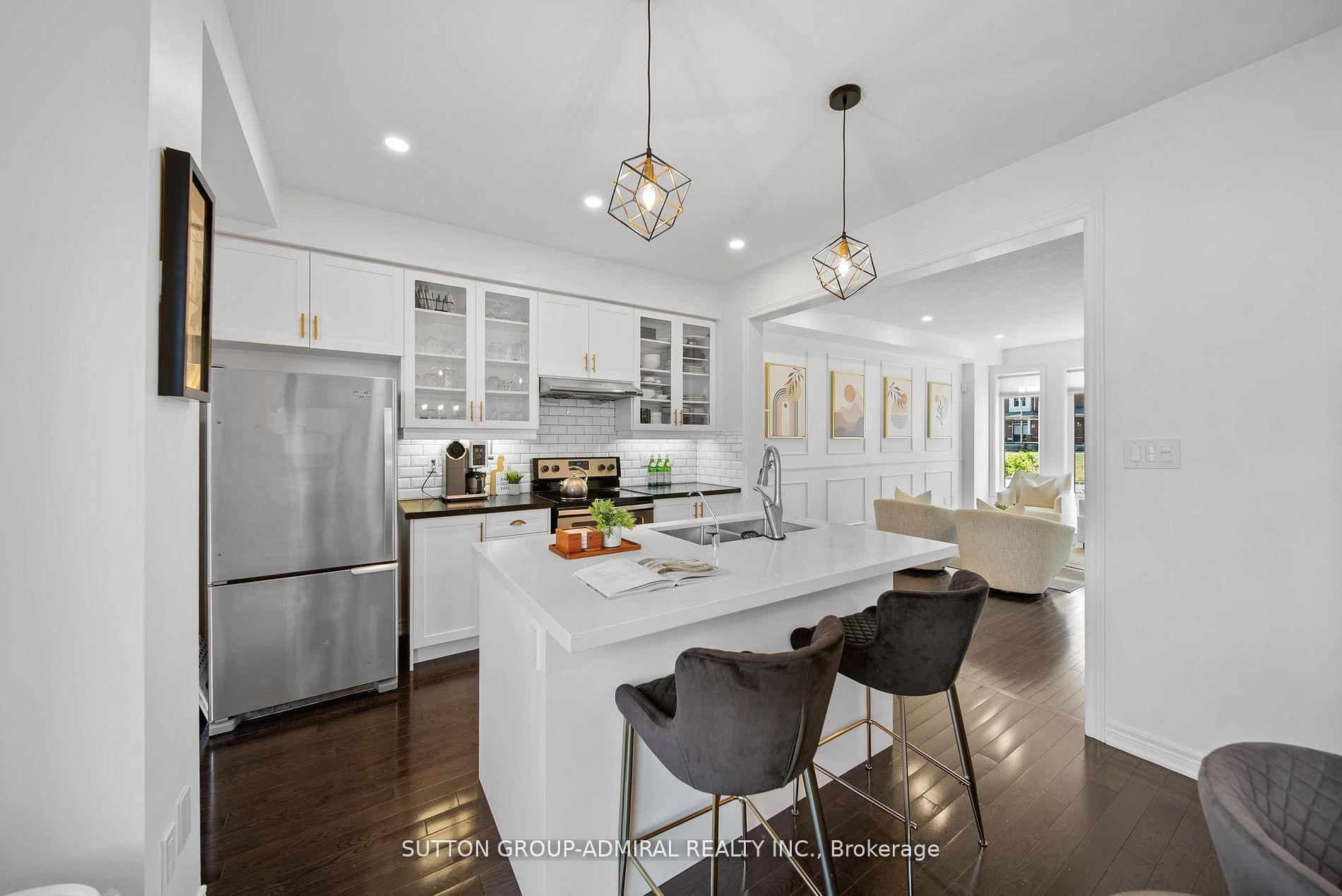 Photo 6 of 49 East's Corners Boulevard, Vaughan, Kleinburg — HOMEH