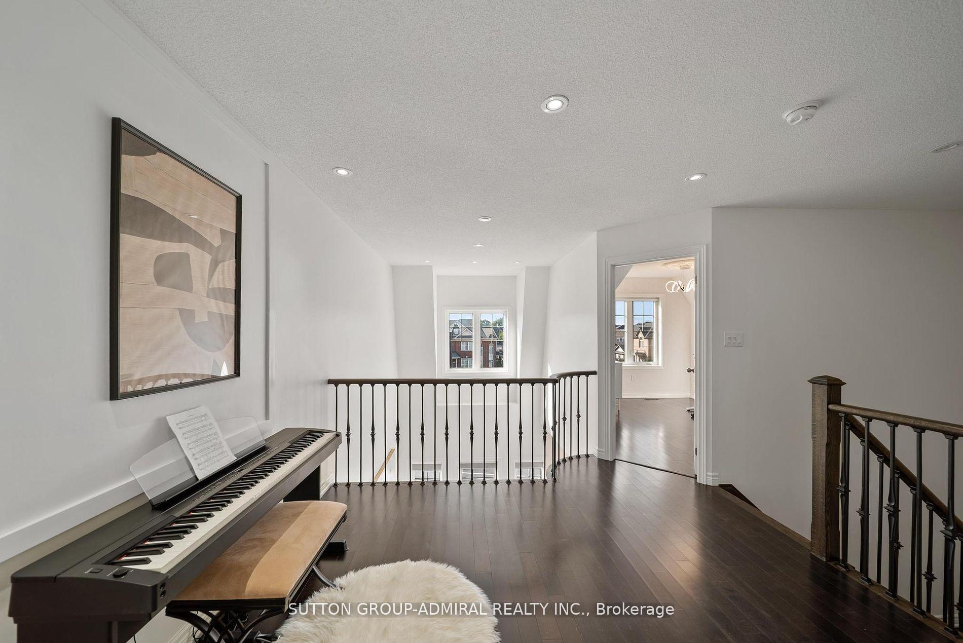 Photo 21 of 49 East's Corners Boulevard, Vaughan, Kleinburg — HOMEH