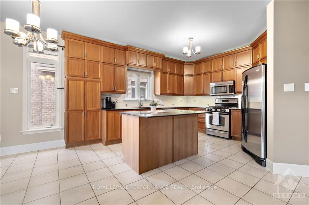 Photo 8 of 315 Smyth Road, Ottawa, Riverview Park — HOMEH