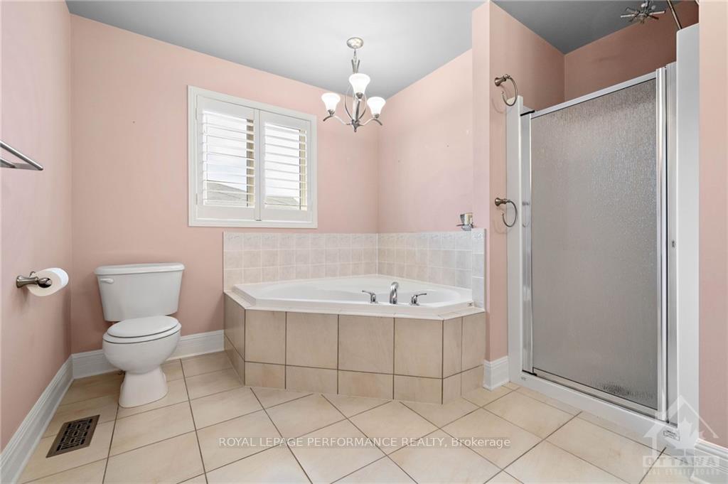 Photo 16 of 315 Smyth Road, Ottawa, Riverview Park — HOMEH