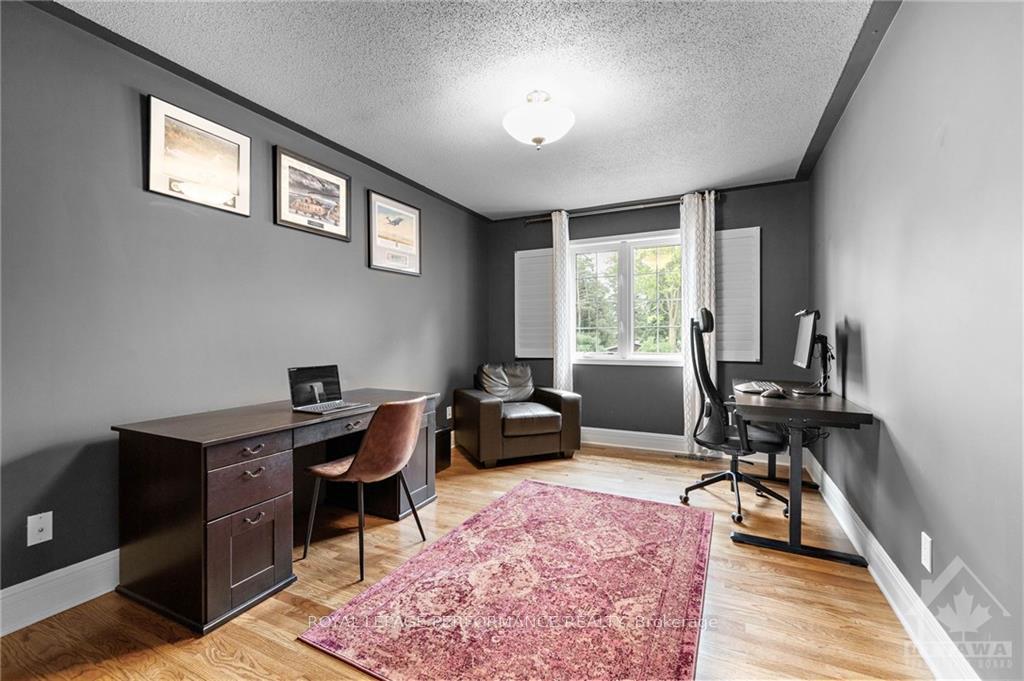 Photo 22 of 315 Smyth Road, Ottawa, Riverview Park — HOMEH