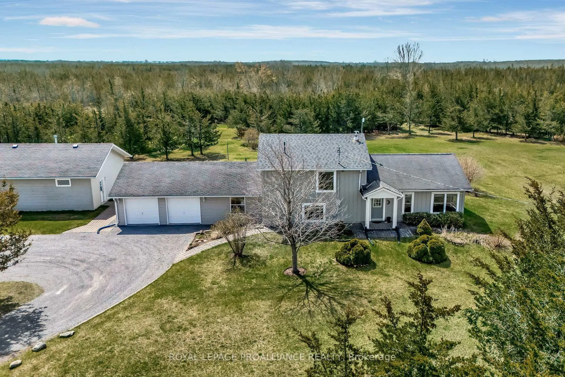 Photo 22 of 2508 County Rd 7, Prince Edward County, North Marysburg Ward — HOMEH