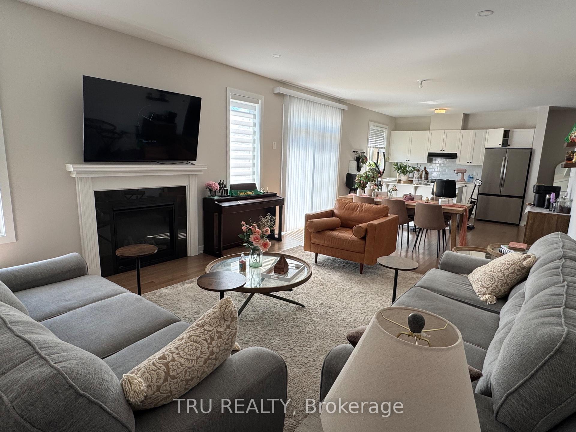 Photo 5 of 736 Eminence Street, Ottawa, Barrhaven - Half Moon Bay — HOMEH
