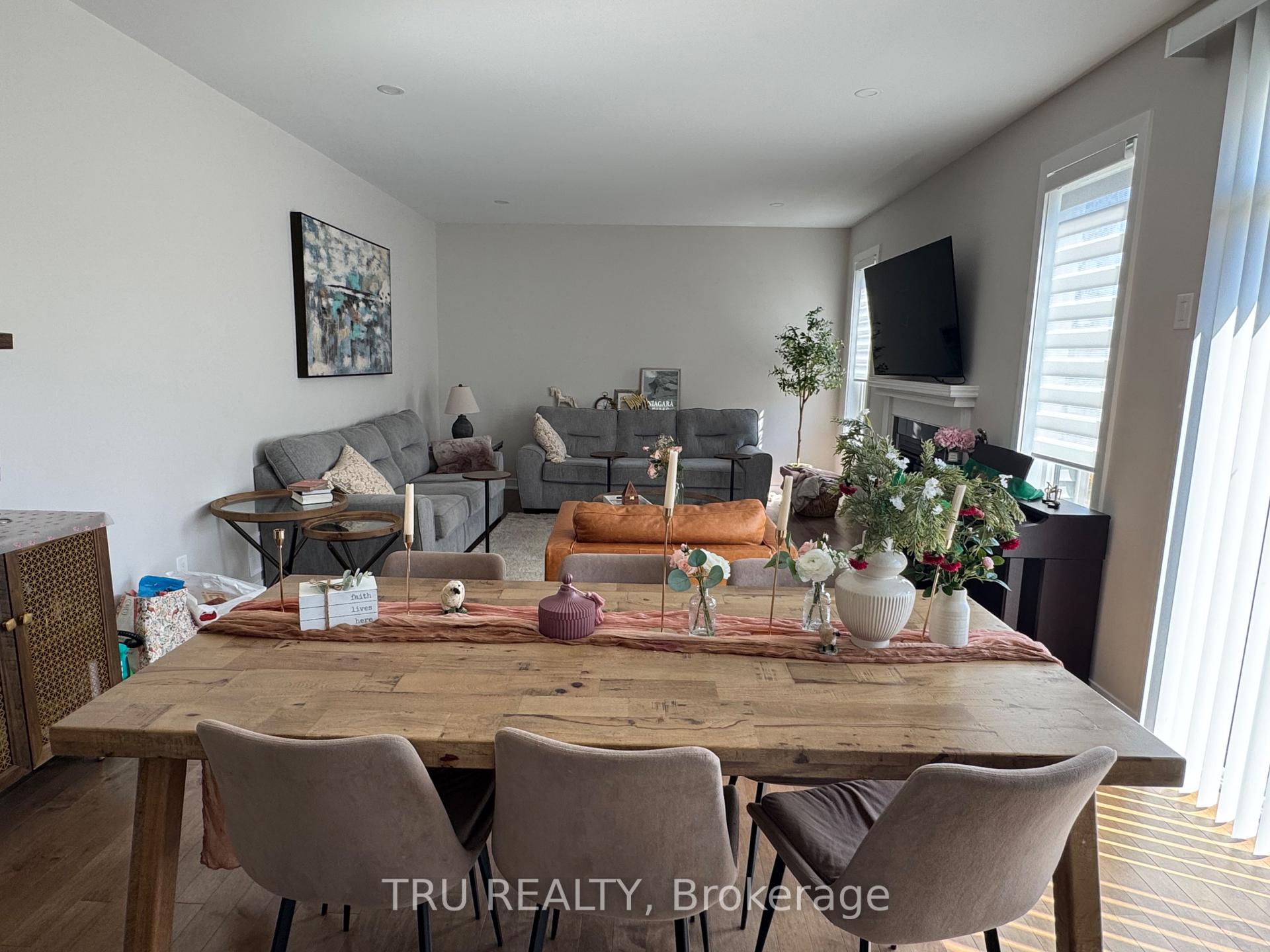 Photo 6 of 736 Eminence Street, Ottawa, Barrhaven - Half Moon Bay — HOMEH