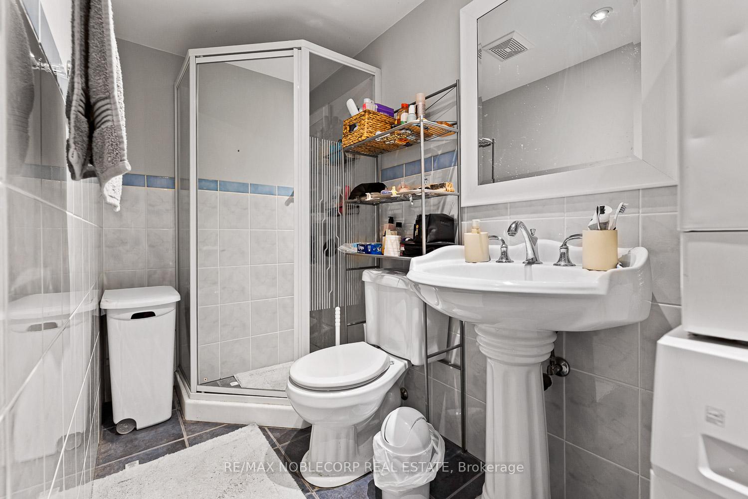 Photo 8 of Unit BSMT, 205 Hawker Road, Vaughan, Maple — HOMEH