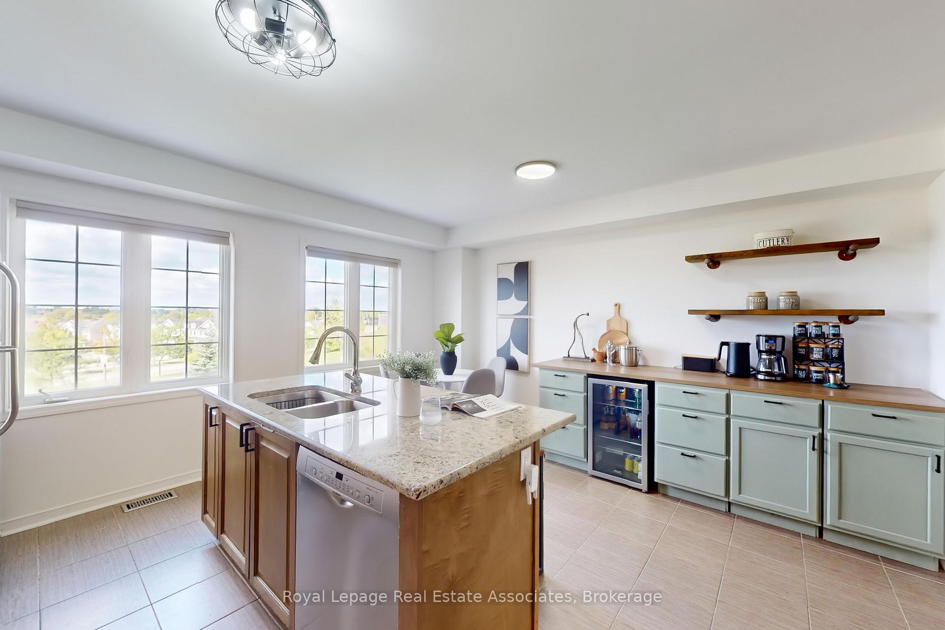Photo 43 of 6 Benjamin Way, Whitby, Blue Grass Meadows — HOMEH