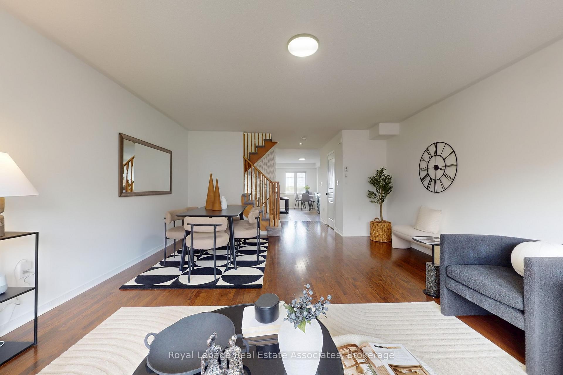 Photo 12 of 6 Benjamin Way, Whitby, Blue Grass Meadows — HOMEH