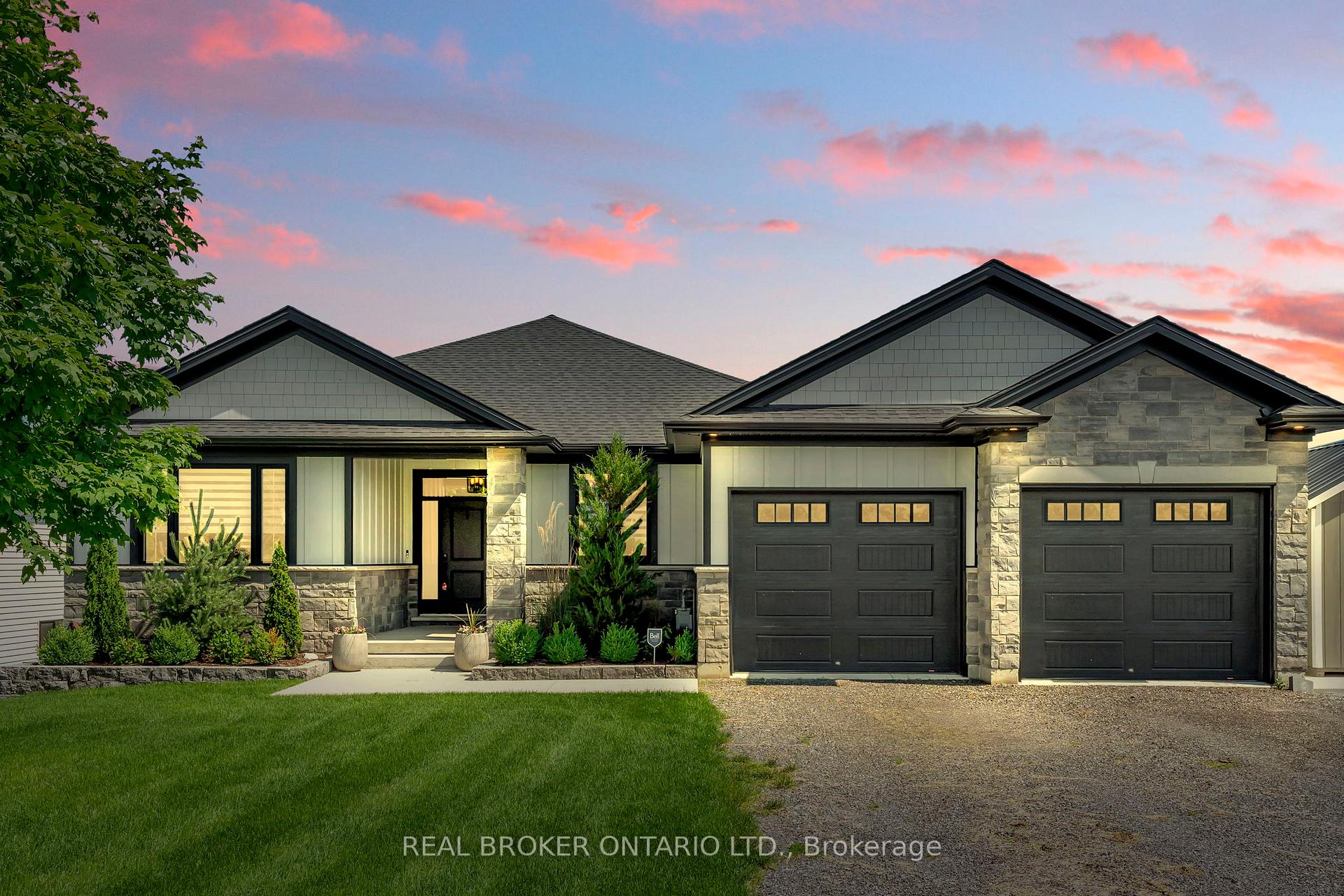 Photo 1 of 56532 Heritage Line, Bayham, Straffordville — HOMEH
