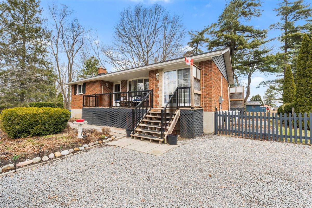 Photo 3 of 17 Lodge Road, Quinte West, Murray Ward — HOMEH