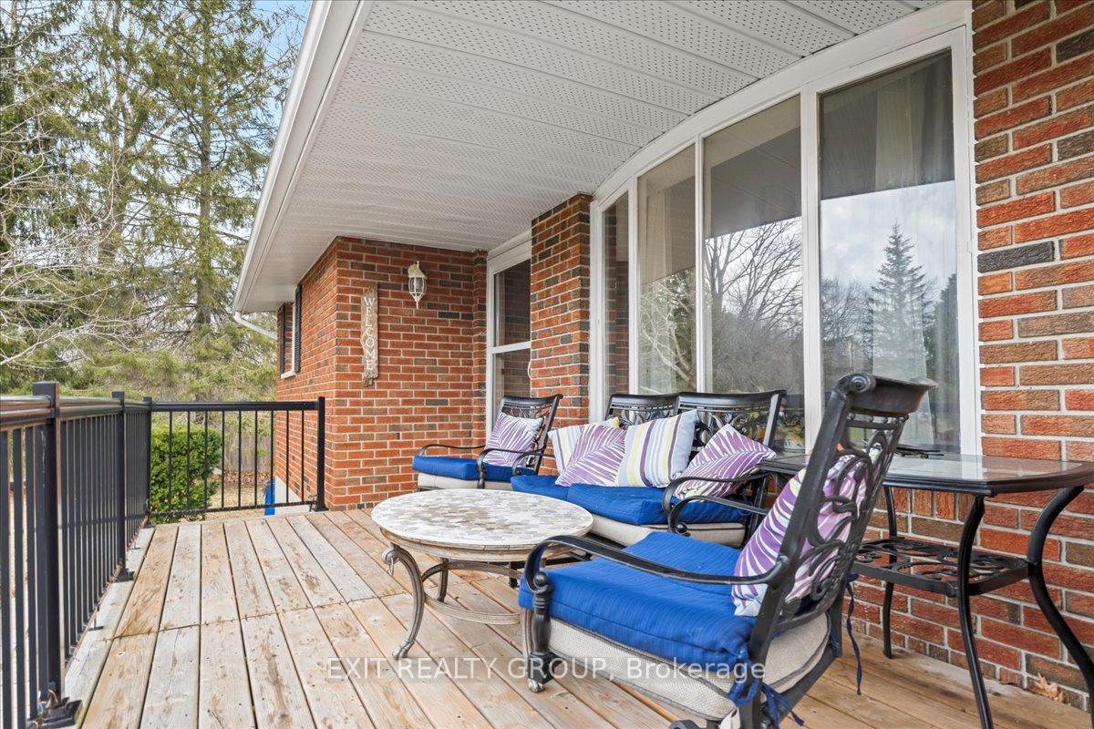 Photo 4 of 17 Lodge Road, Quinte West, Murray Ward — HOMEH