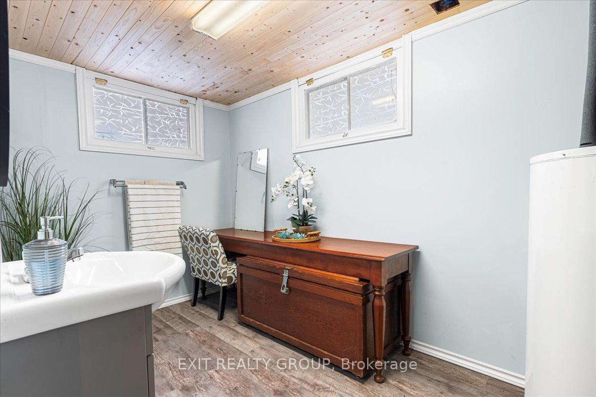 Photo 25 of 17 Lodge Road, Quinte West, Murray Ward — HOMEH