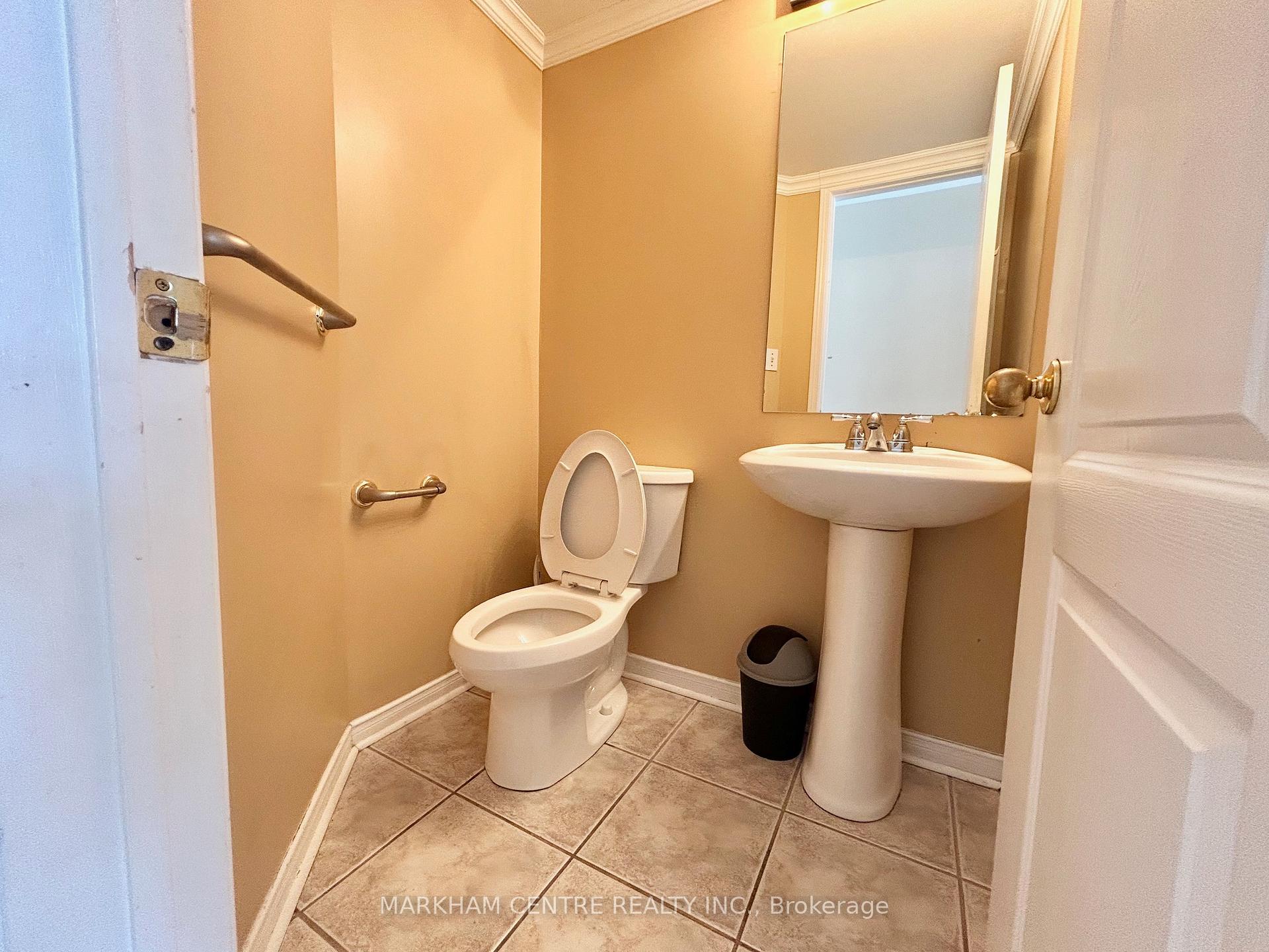 Photo 2 of 148 Deepsprings Crescent, Vaughan, Vellore Village — HOMEH