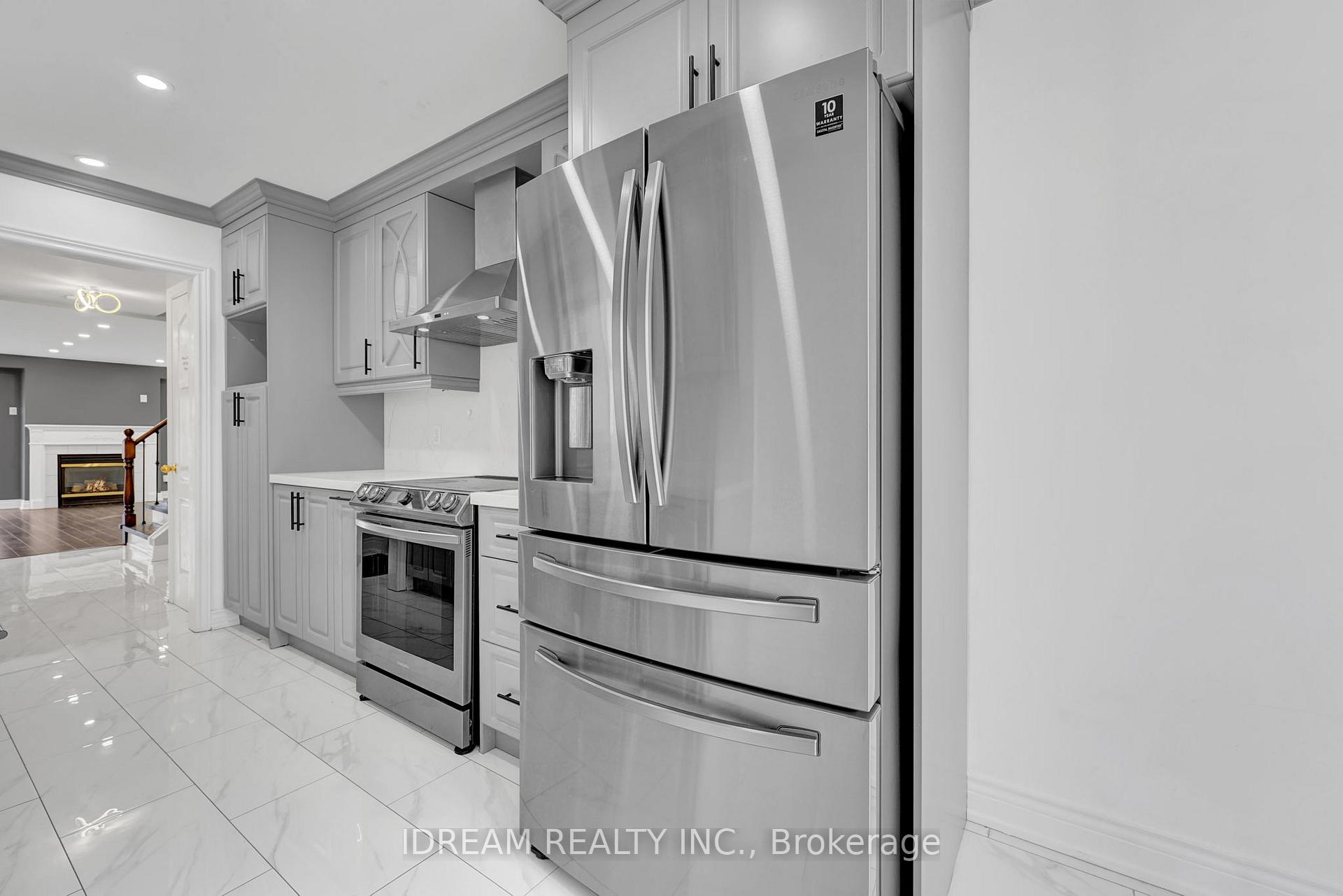 Photo 12 of 11 Alanno Way, Vaughan, Sonoma Heights — HOMEH